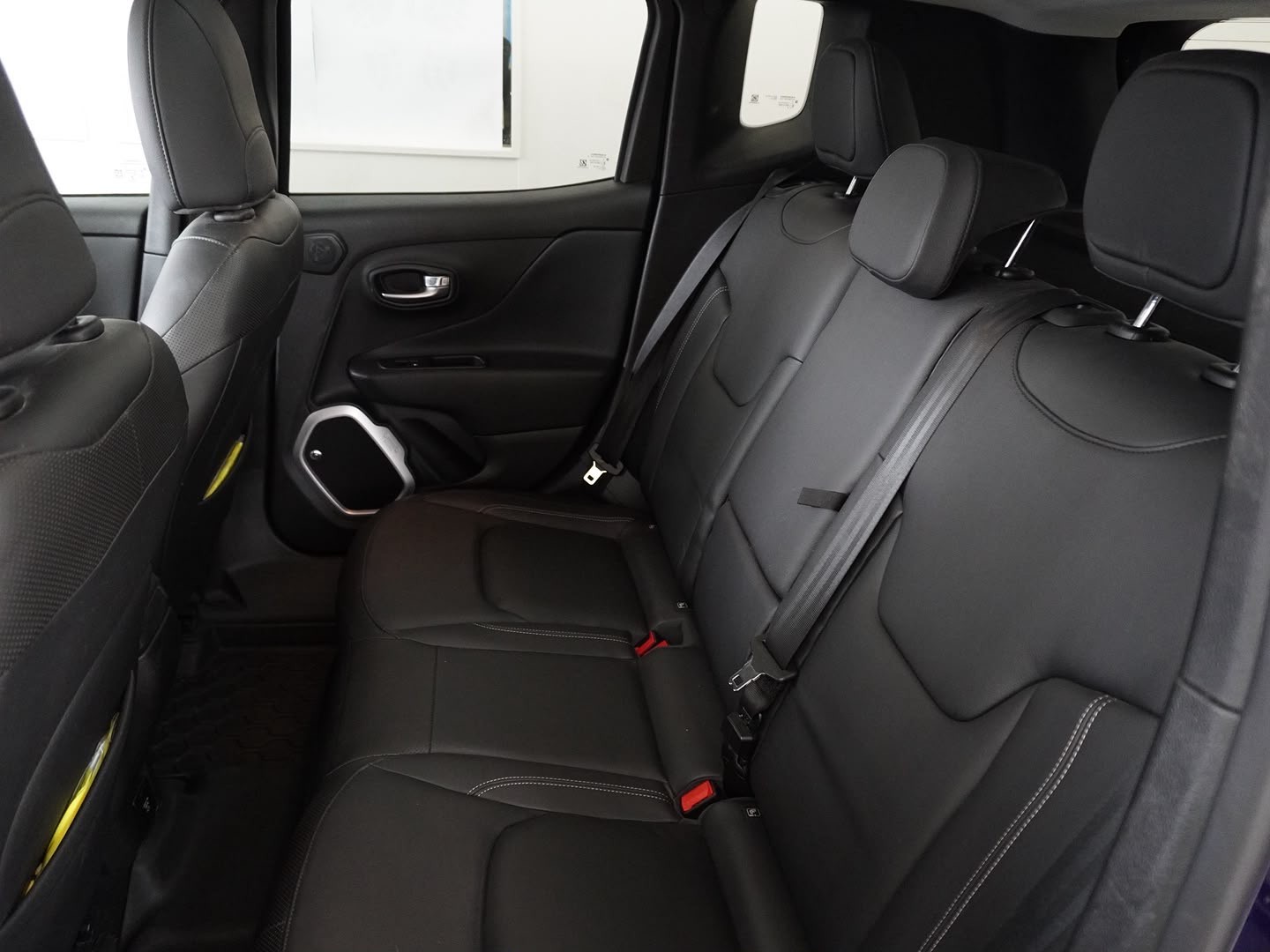 JEEP Renegade 1.4 Turbo Limited AWD-image-5