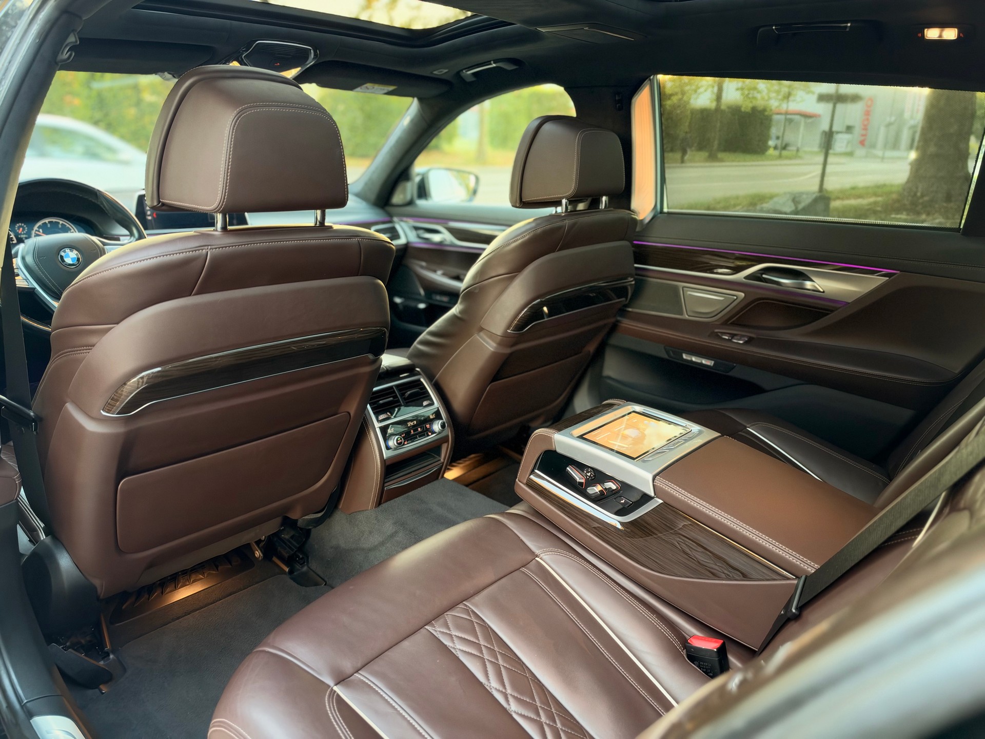 BMW 730Ld xDrive Steptronic-image-10