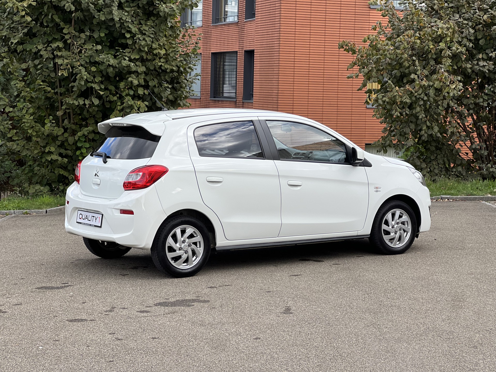 MITSUBISHI Space Star 1.2 Value CVT-image-4