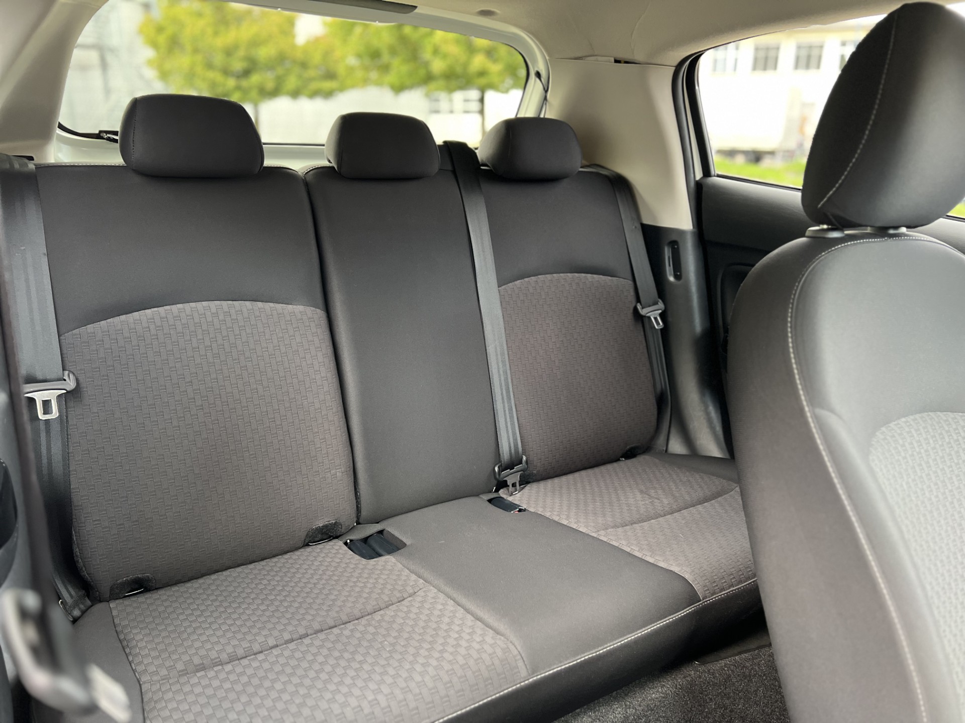 MITSUBISHI Space Star 1.2 Value CVT-image-12