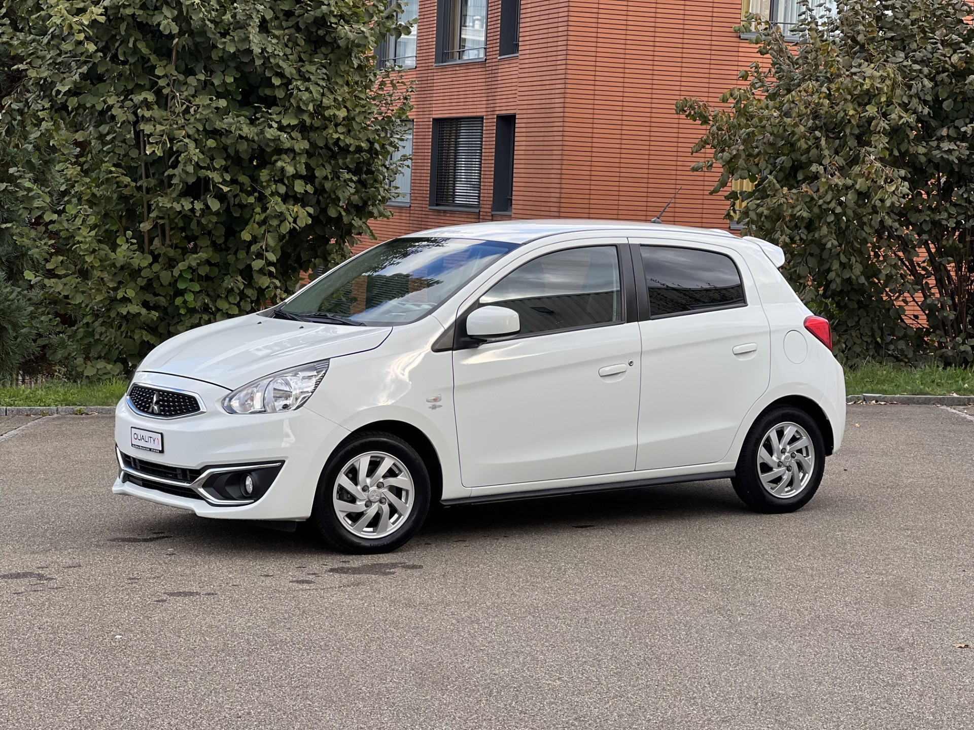 MITSUBISHI Space Star 1.2 Value CVT-image-1