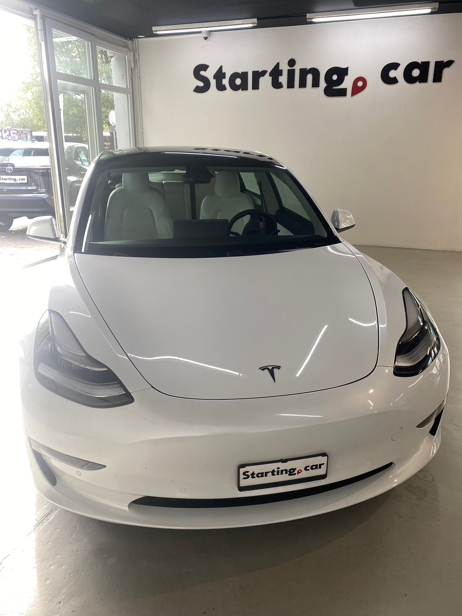 TESLA Model 3 Long Range Dual Motor AWD-image-4