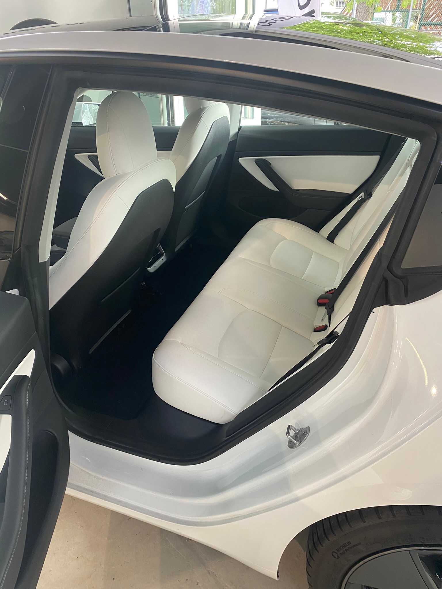 TESLA Model 3 Long Range Dual Motor AWD-image-25