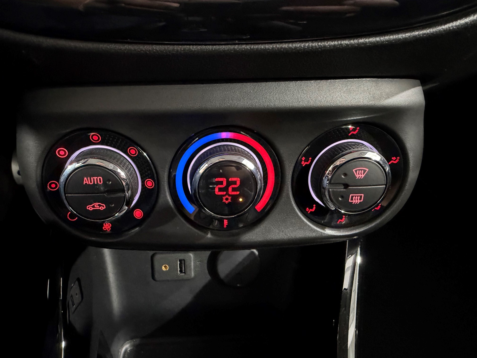 OPEL Adam 1.4i Turbo S S/S-image-16