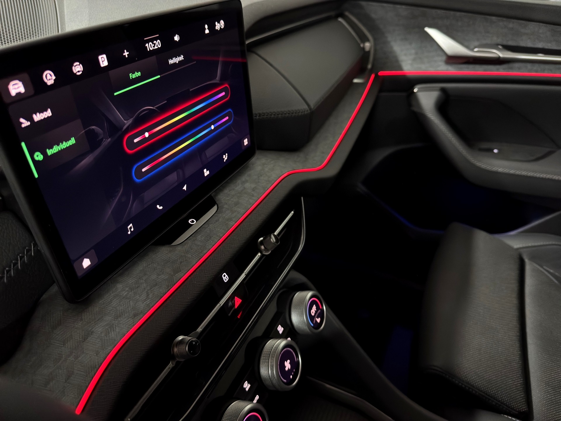 SKODA Kodiaq 1.5 TSI mHEV Selection 7-Plätzer "AHK-DCC-Leder-360°Park Assist IPA"-image-20