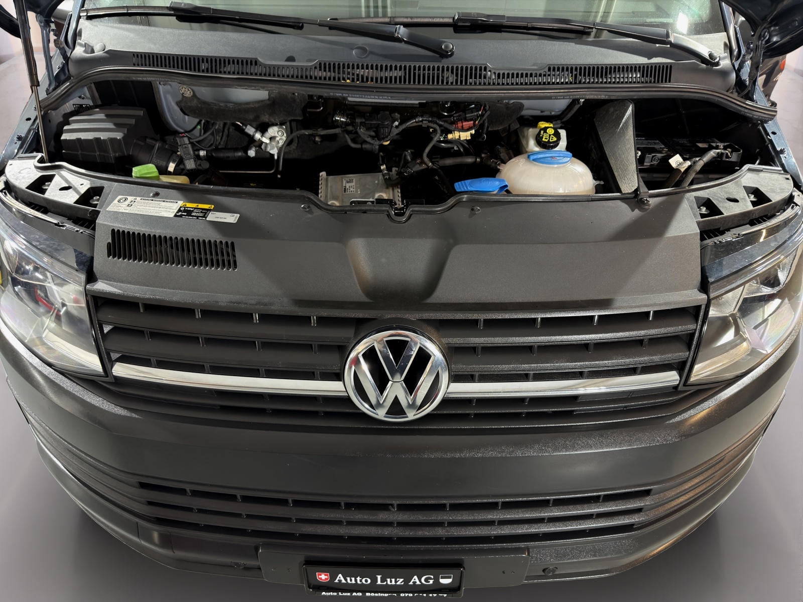 VW T6 2.0 TDI 9Pl.-image-16