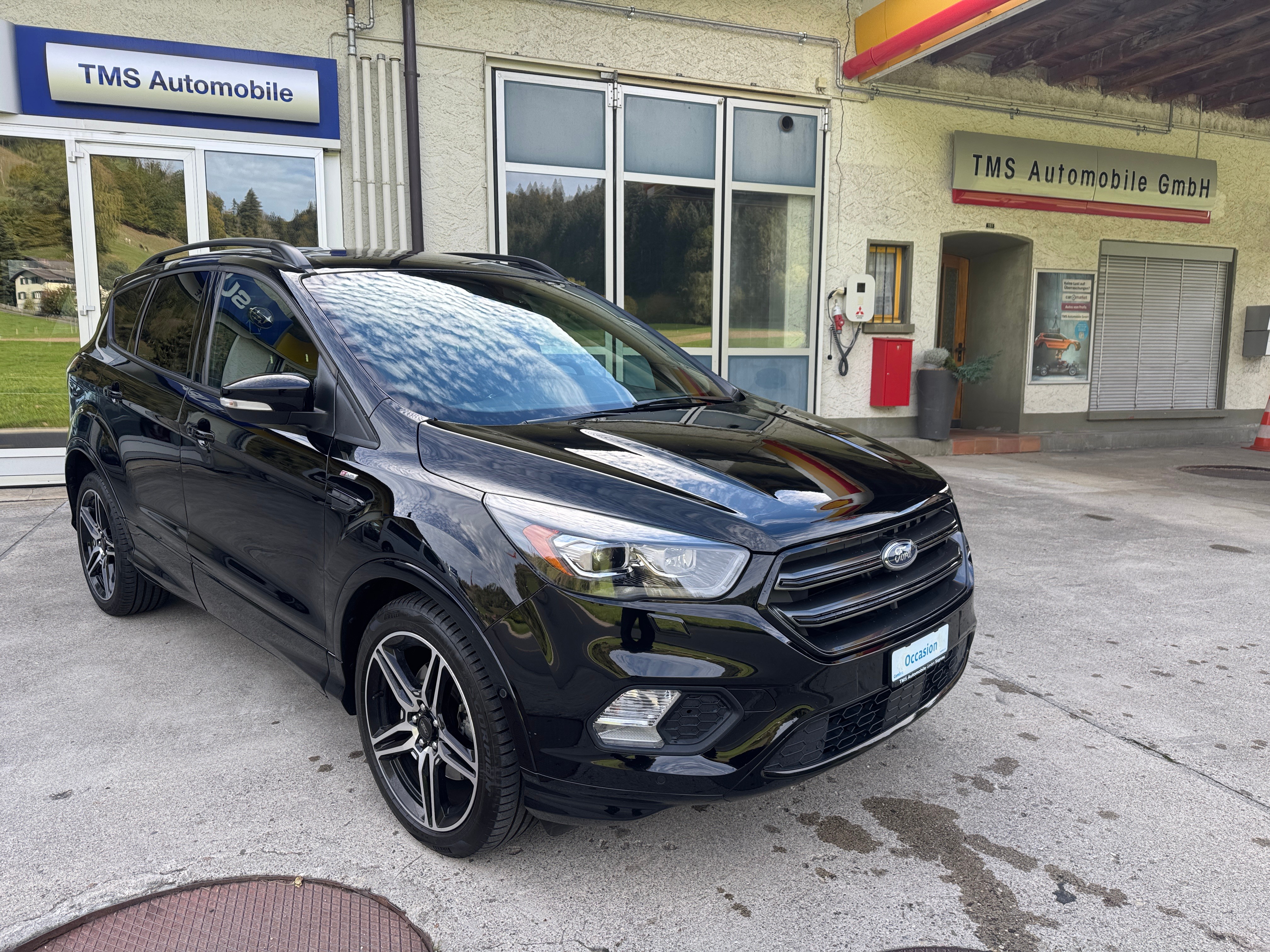 Car photo