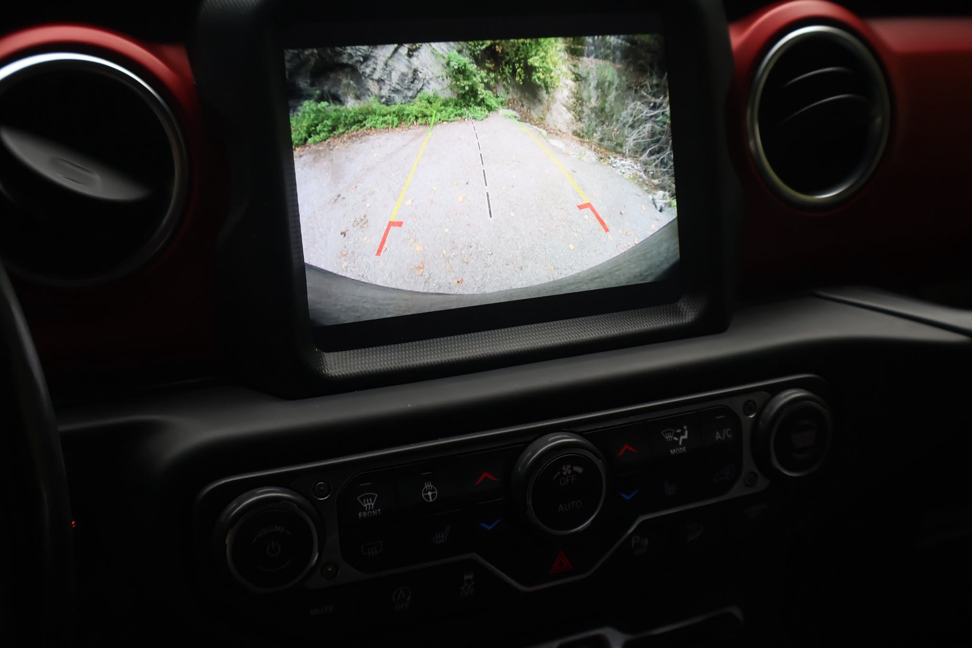 JEEP Wrangler 2.0 Unlimited Rubicon Automatic-image-10