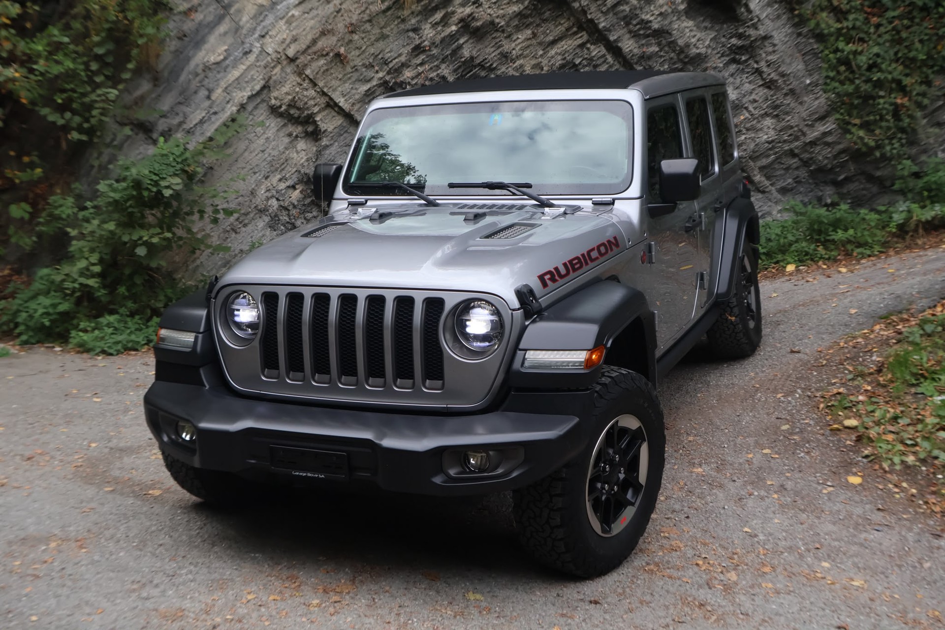 JEEP Wrangler 2.0 Unlimited Rubicon Automatic-image-2
