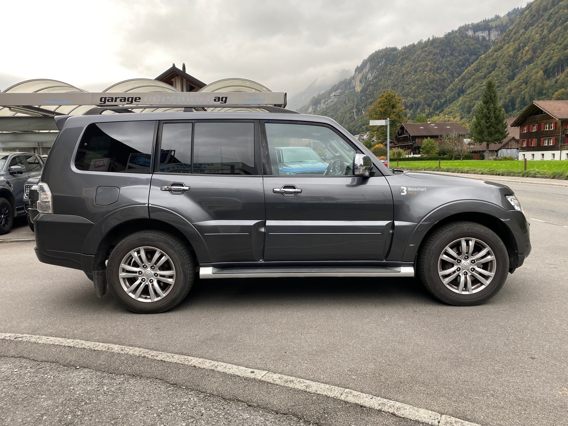 MITSUBISHI Pajero 3.2 DI-D Navigator Automatic-image-15