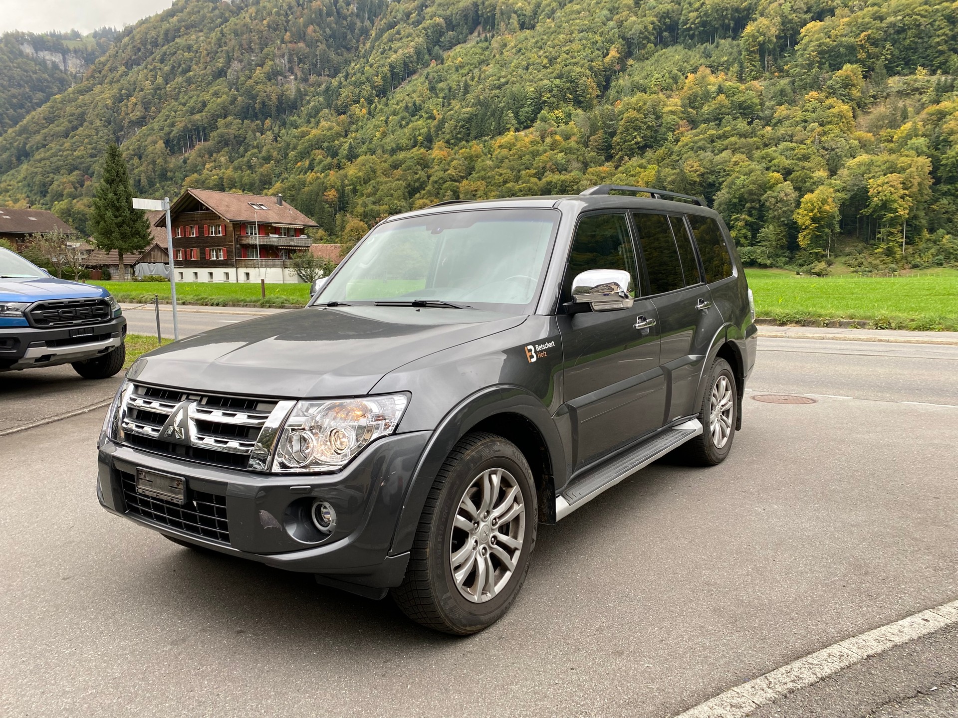 MITSUBISHI Pajero 3.2 DI-D Navigator Automatic-image-1