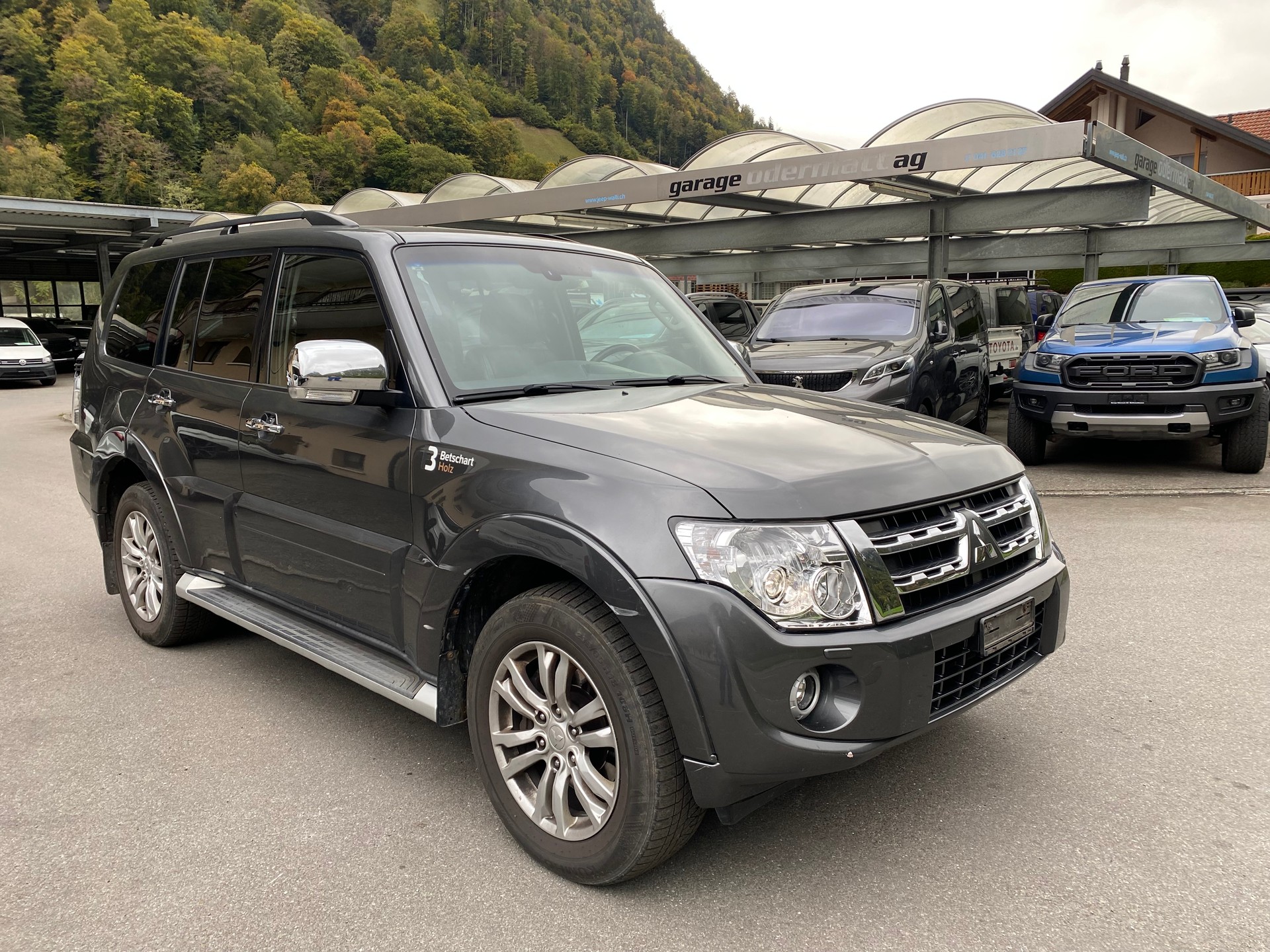 MITSUBISHI Pajero 3.2 DI-D Navigator Automatic-image-13