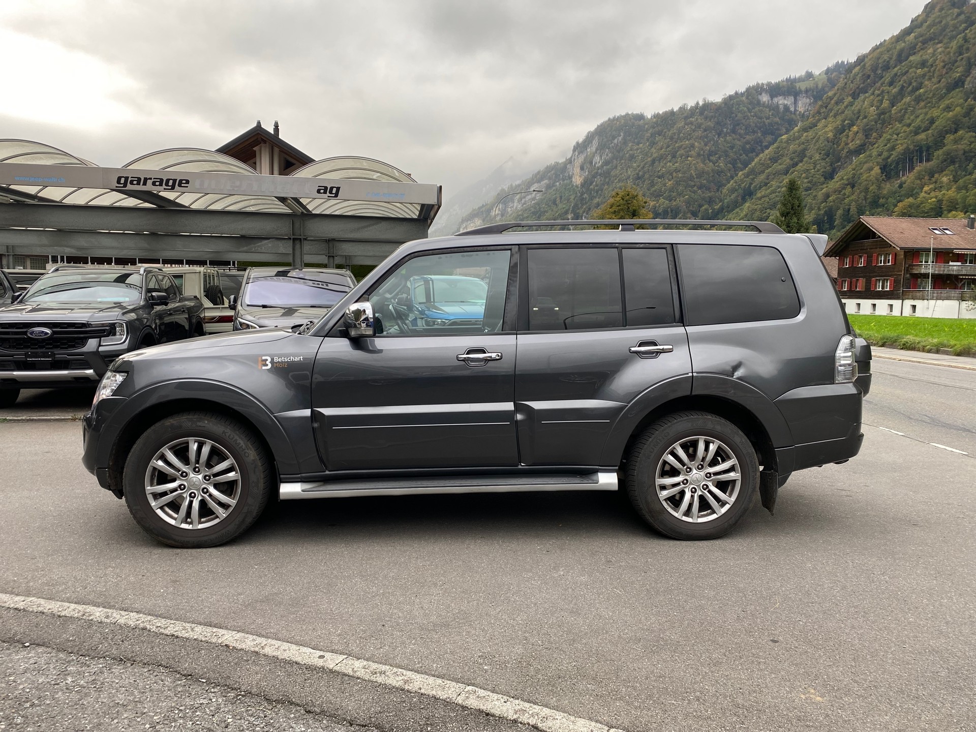 MITSUBISHI Pajero 3.2 DI-D Navigator Automatic