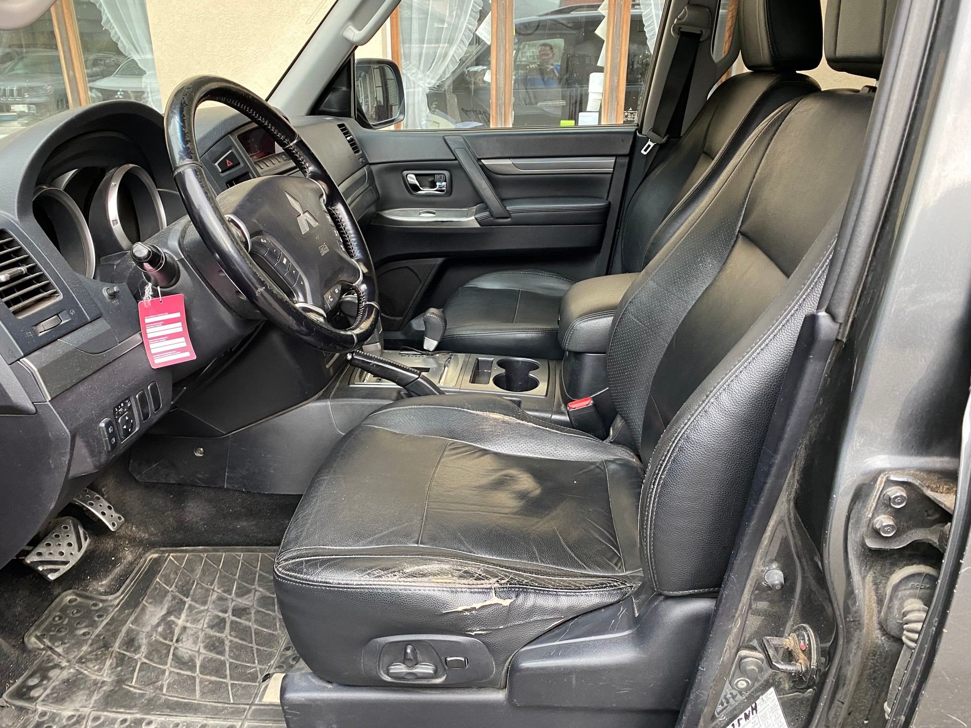MITSUBISHI Pajero 3.2 DI-D Navigator Automatic-image-2
