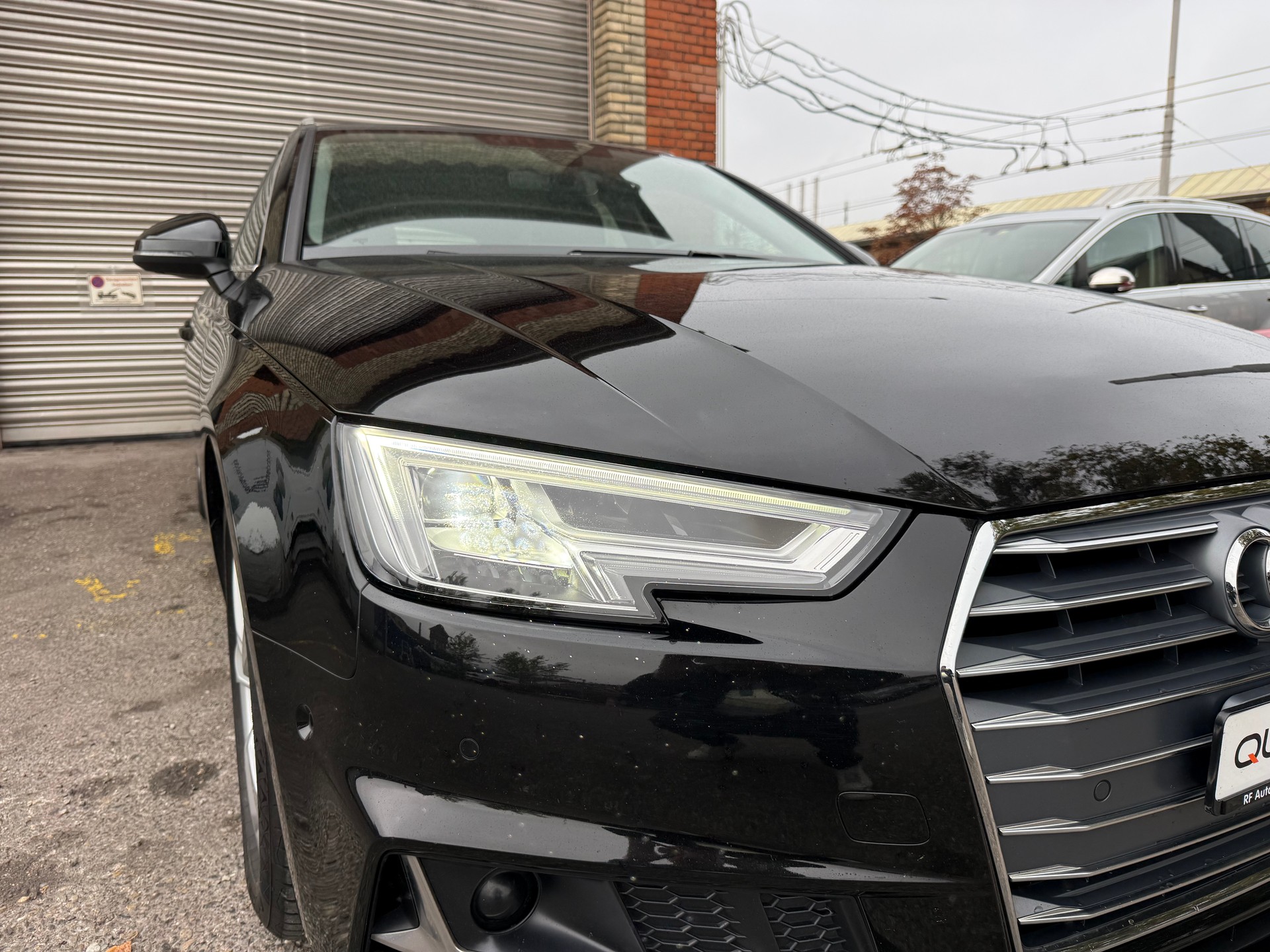 AUDI A4 Avant 35 TDI Design S-tronic-image-9