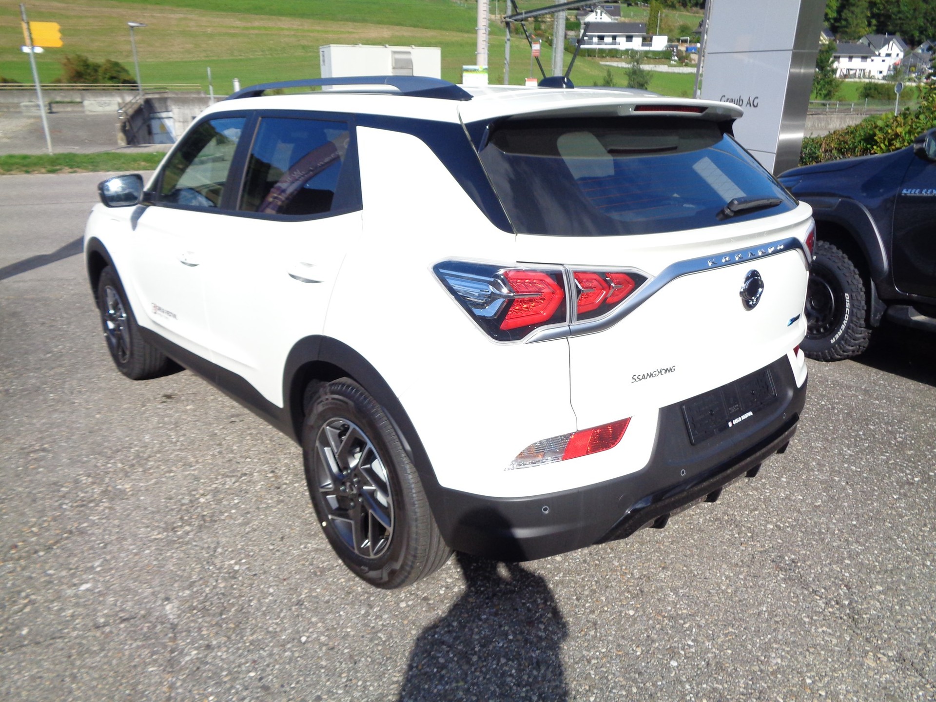 KGM-SsangYong Korando eMotion Titanium-image-2