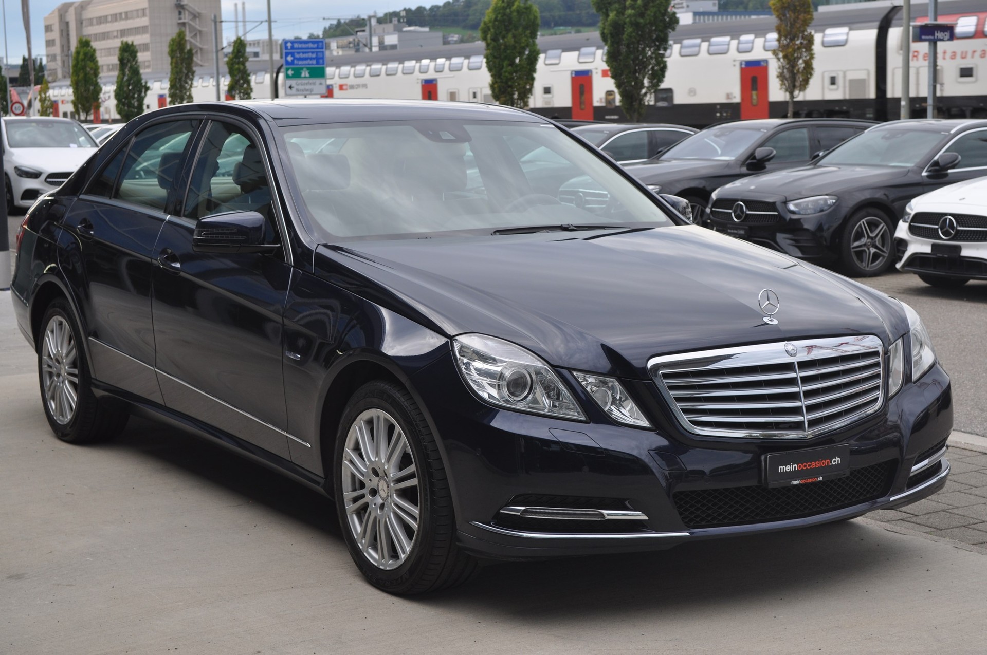 MERCEDES-BENZ E 300 CGI BlueEff Elég.-image-13
