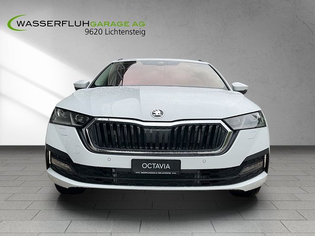 SKODA Octavia Combi 2.0 TDI DSG Ambition 4x4-image-1
