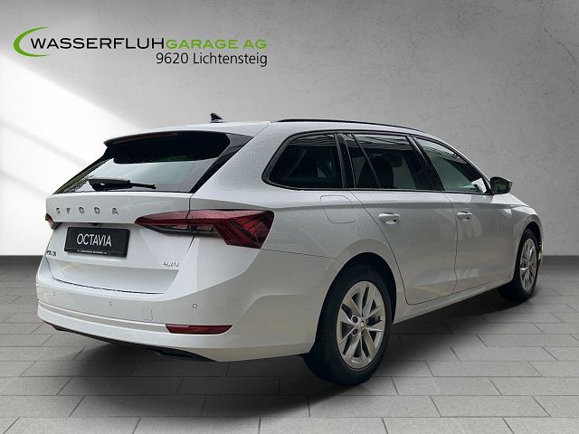 SKODA Octavia Combi 2.0 TDI DSG Ambition 4x4-image-5
