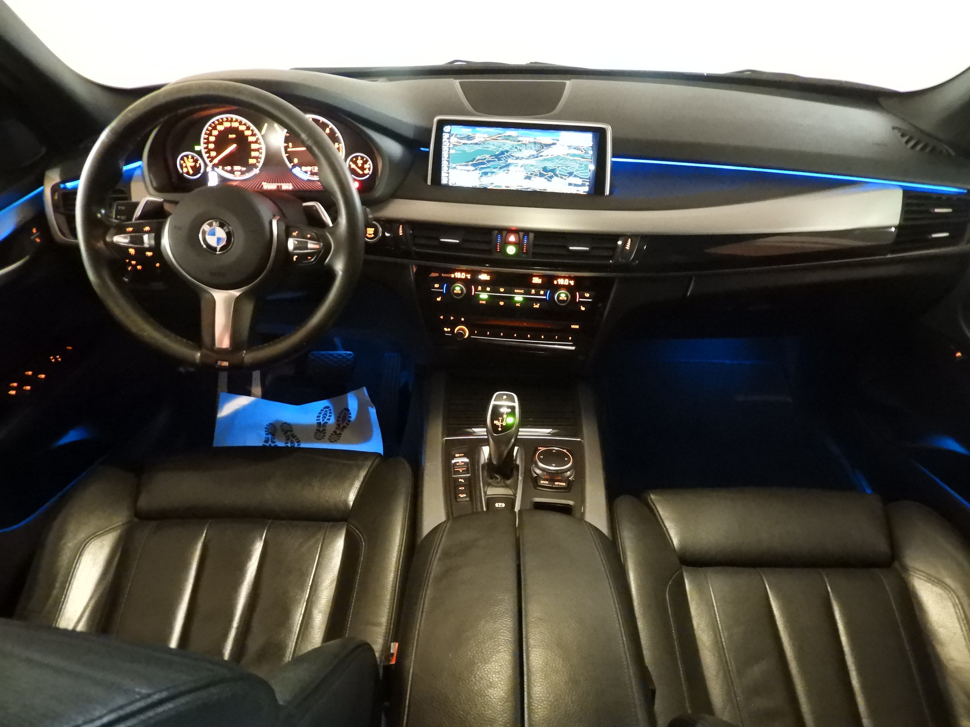 BMW X5 xDrive 40d Steptronic-image-8