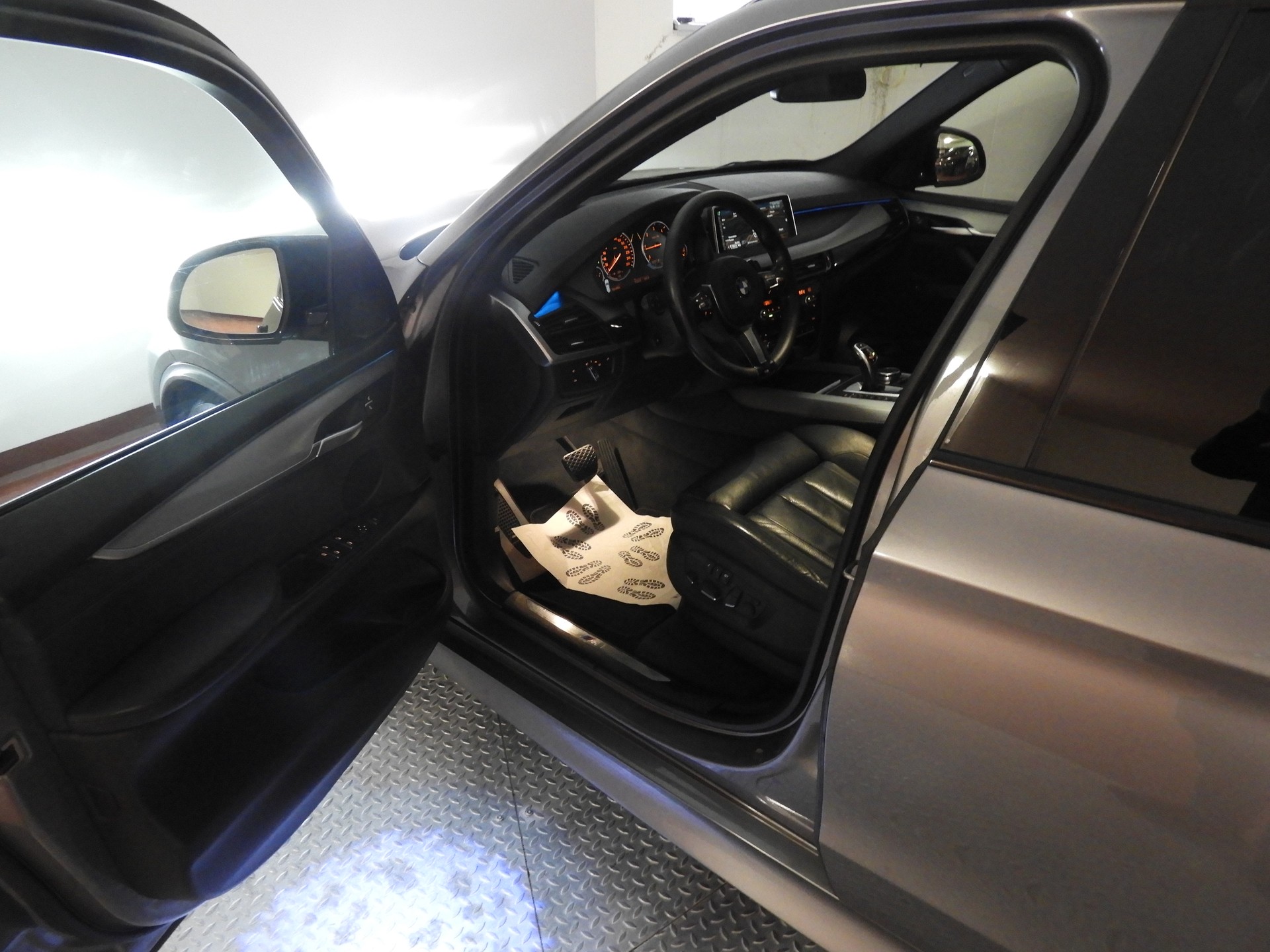 BMW X5 xDrive 40d Steptronic-image-4