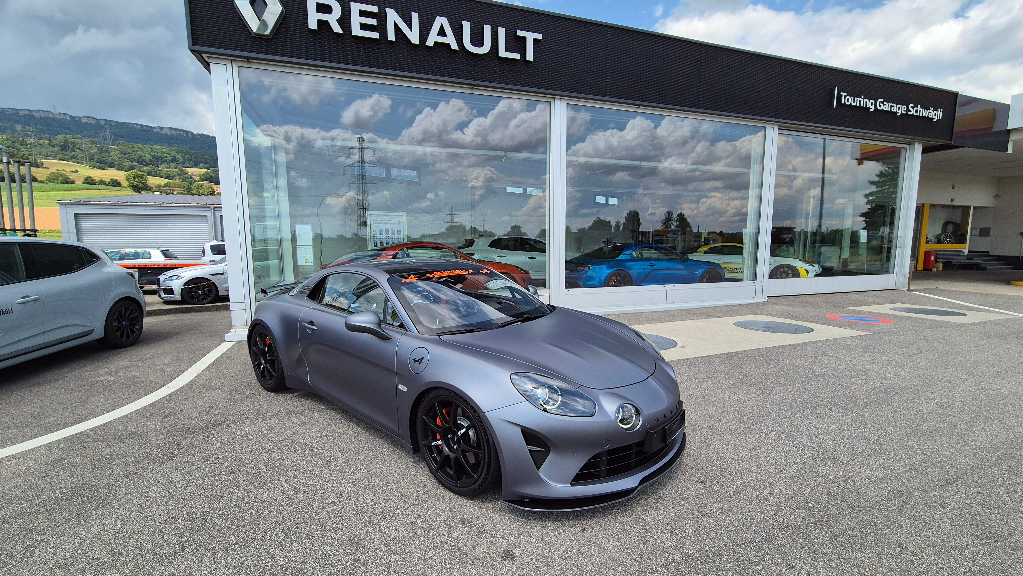 Car photo