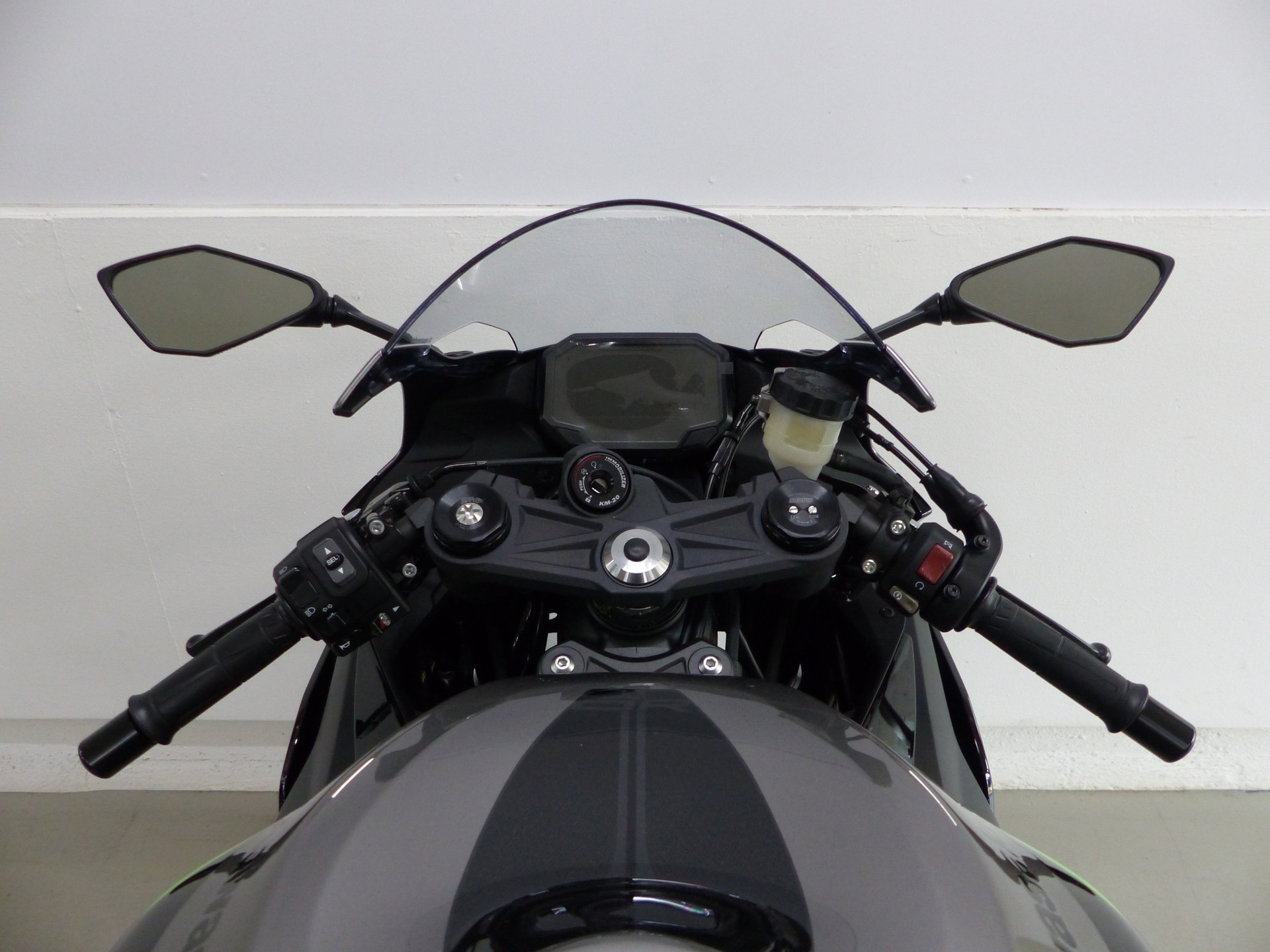 KAWASAKI Ninja ZX-6R ABS Performance Edition-image-7