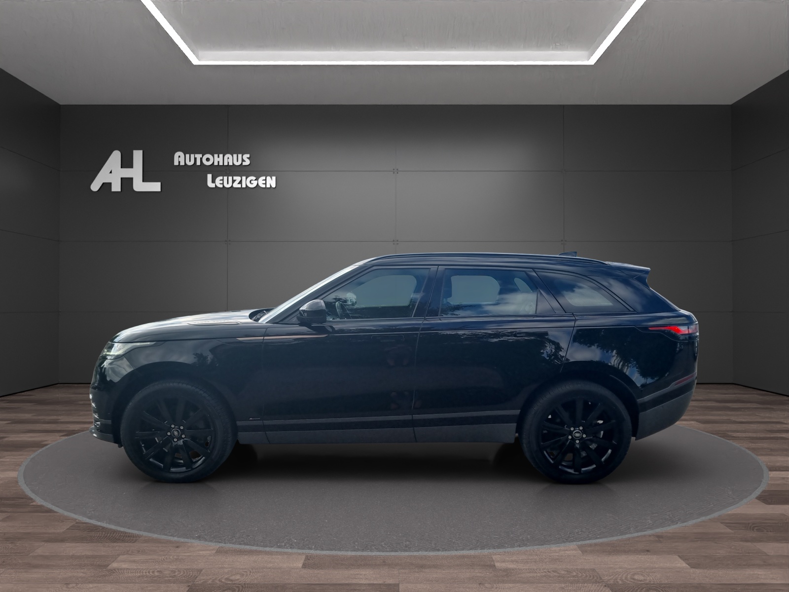 LAND ROVER Range Rover Velar R-Dynamic P 300 Automatic-image-1