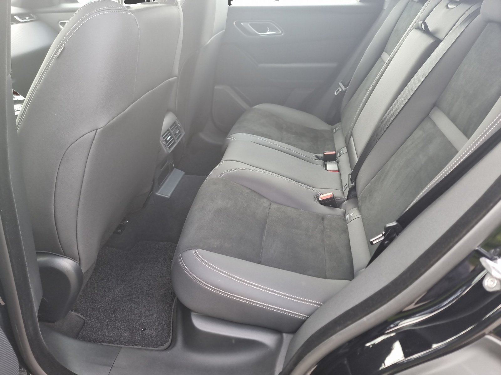 LAND ROVER Range Rover Velar R-Dynamic P 300 Automatic-image-9