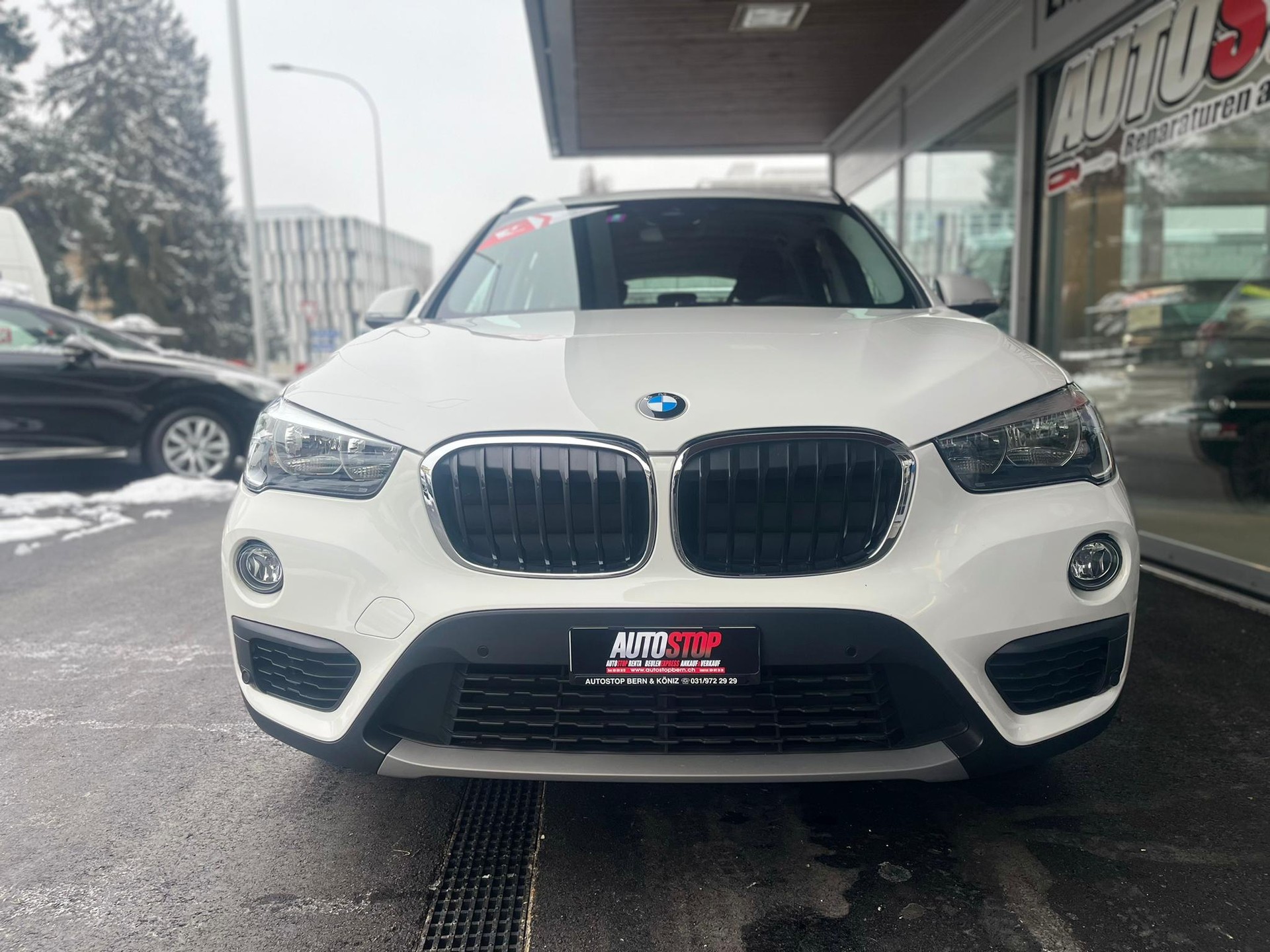 BMW X1 xDrive 18d Steptronic-image-0
