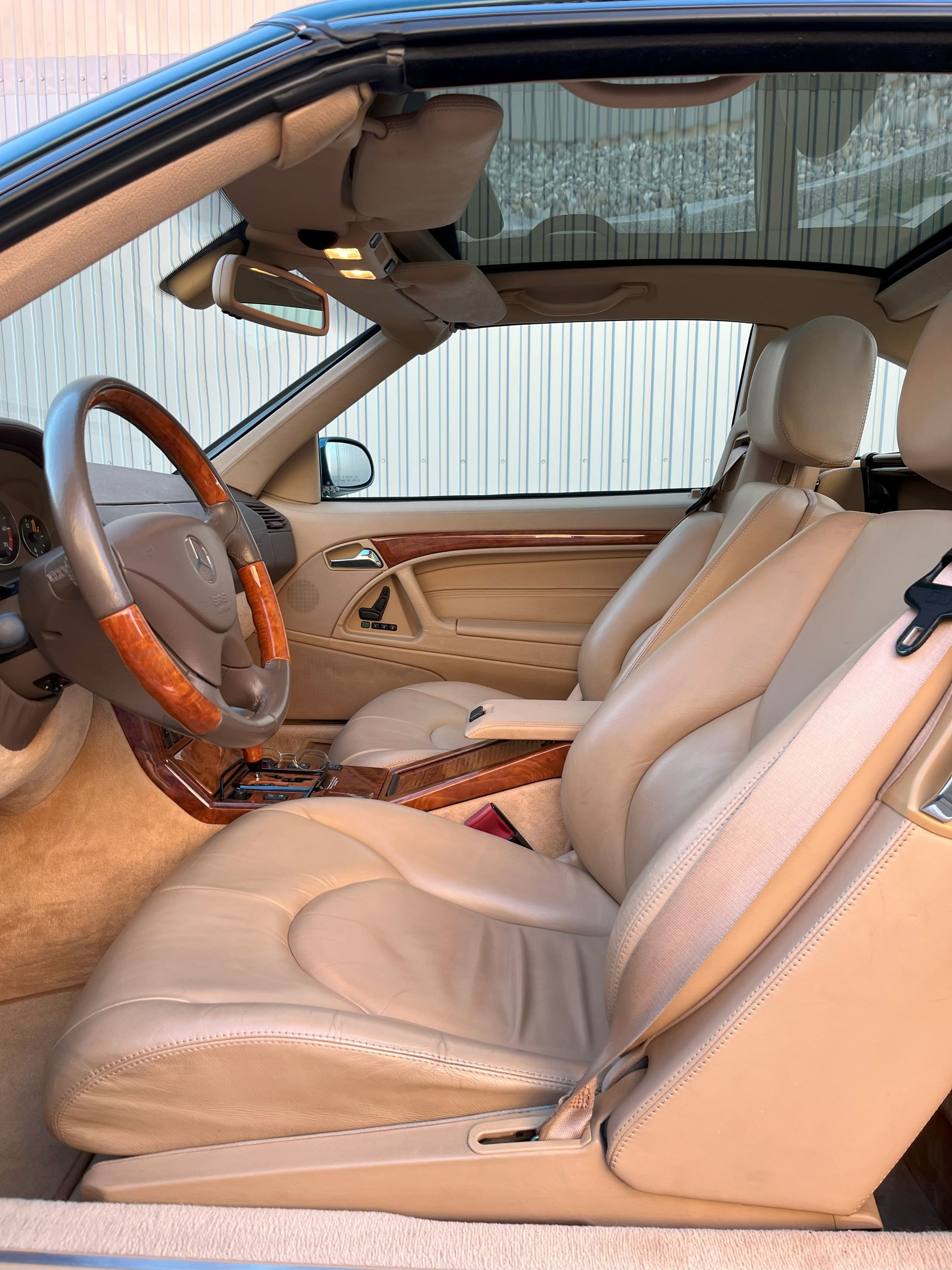MERCEDES-BENZ SL 600 Automatic-image-3