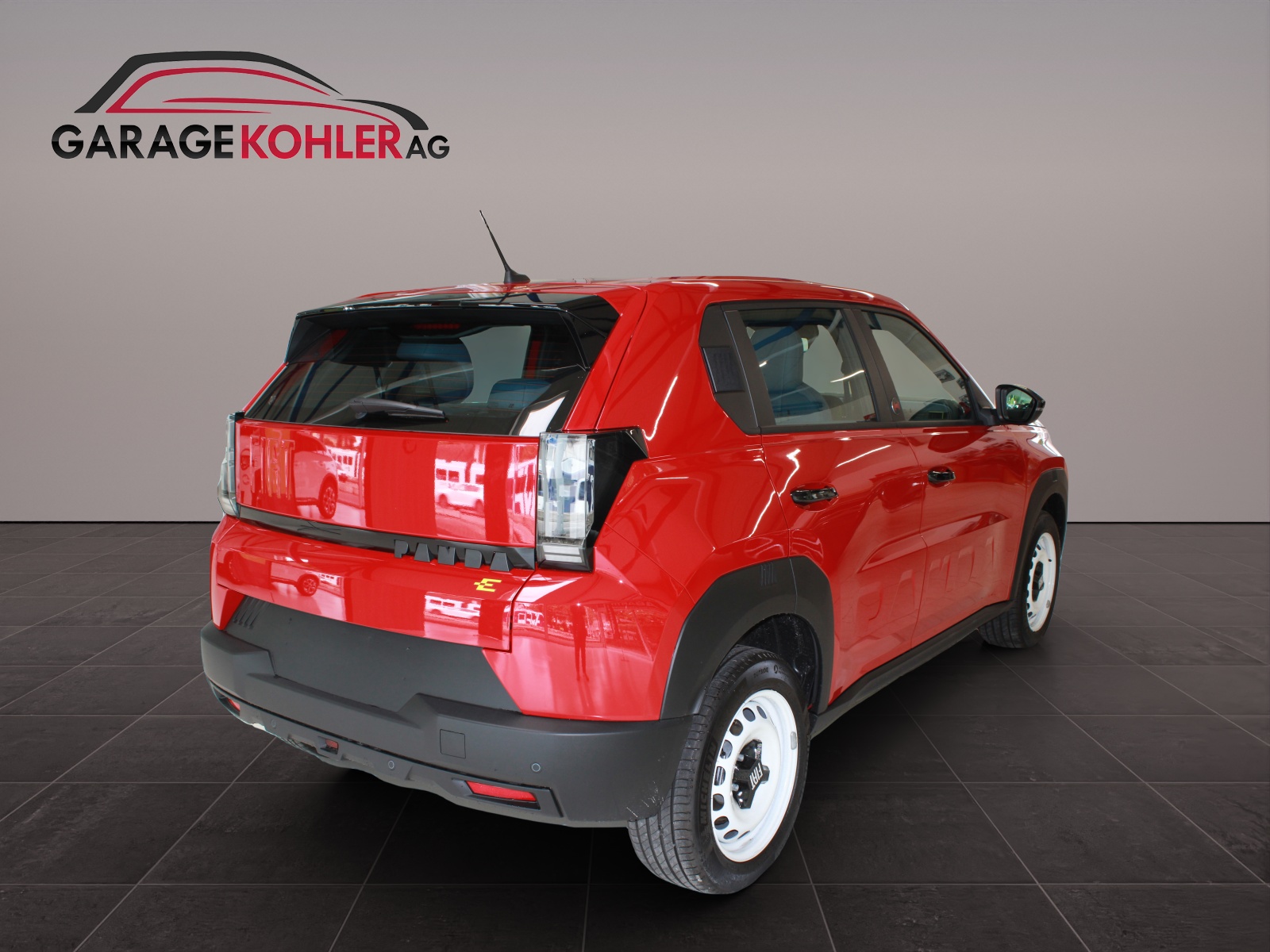 FIAT Grande Panda Elektro Red-image-4