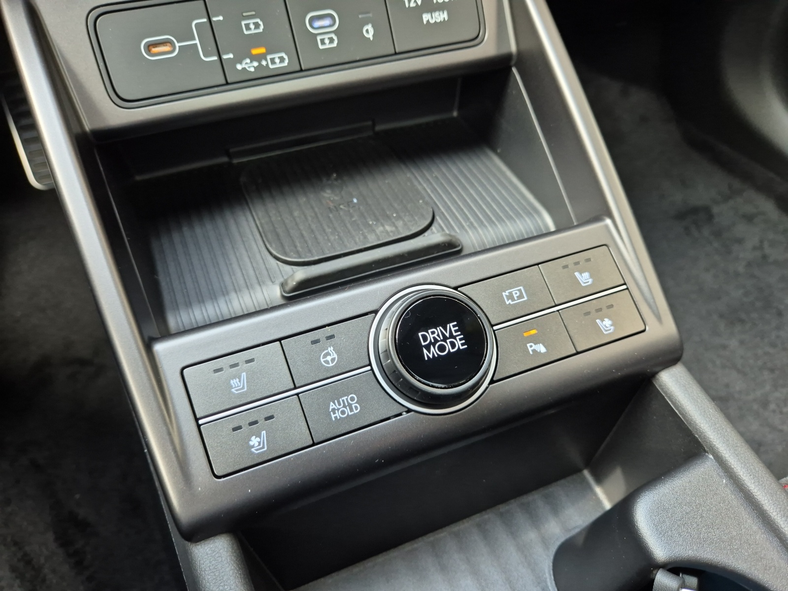 HYUNDAI Kona 1.6 GDi Hybrid N-Line-image-11