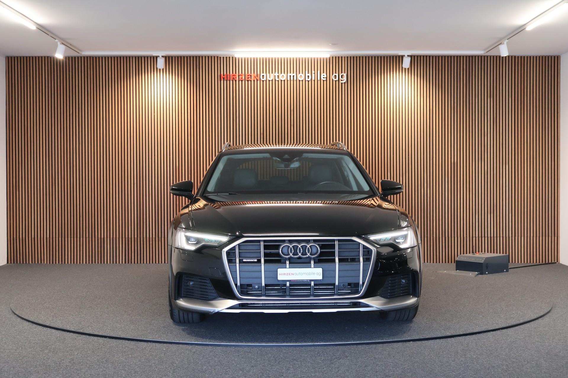 AUDI A6 allroad 55 TFSI quattro S-tronic-image-7