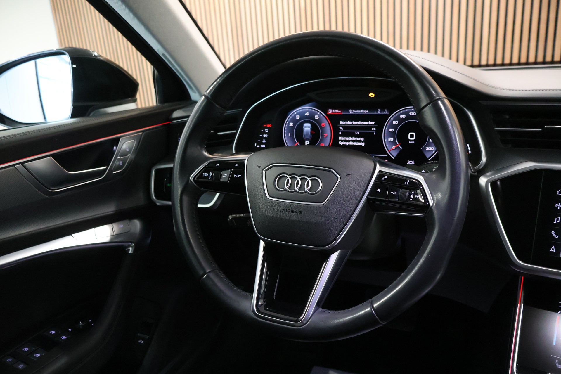 AUDI A6 allroad 55 TFSI quattro S-tronic-image-17