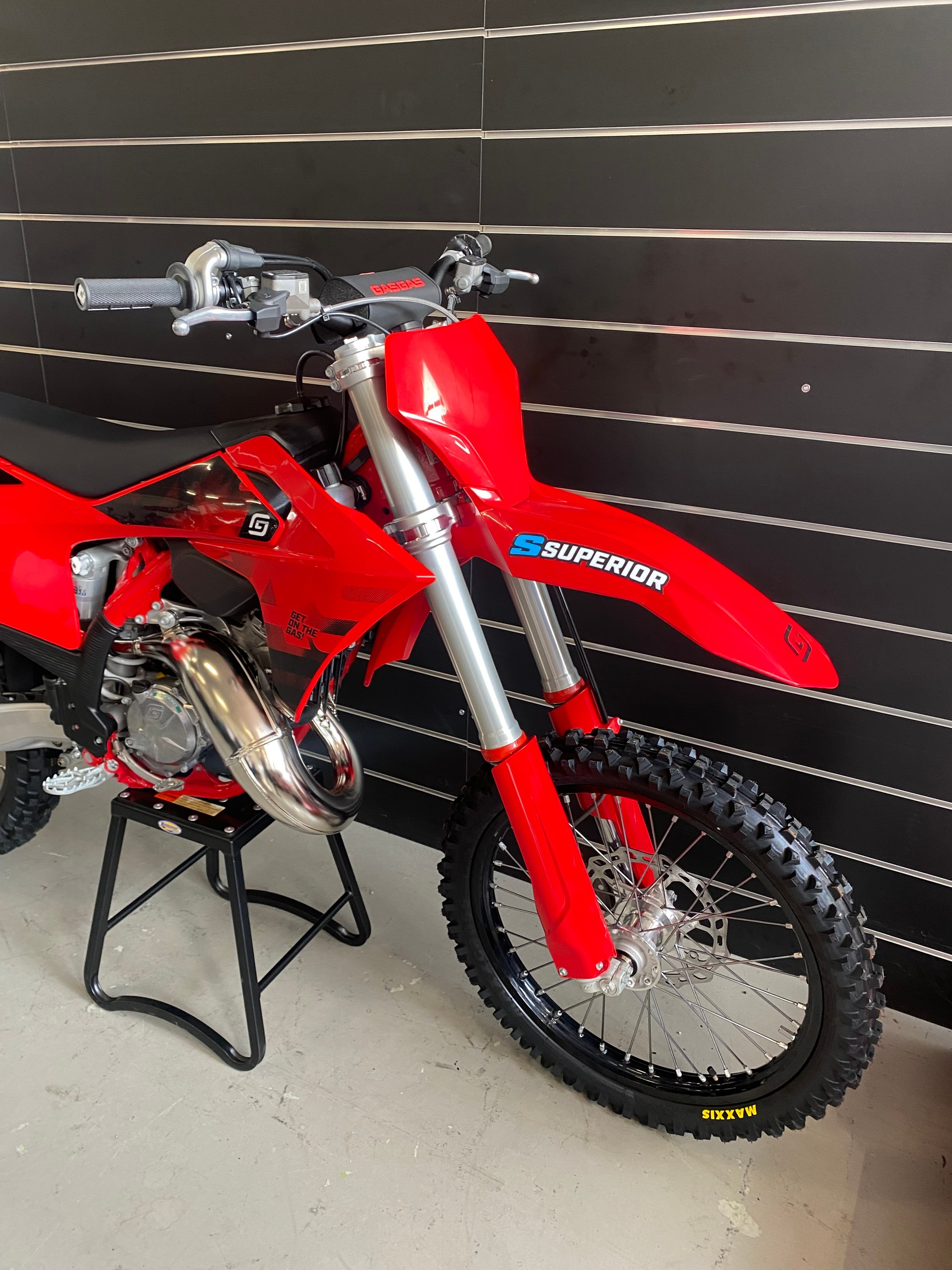 GASGAS MC 125 2026-showroom-element-2