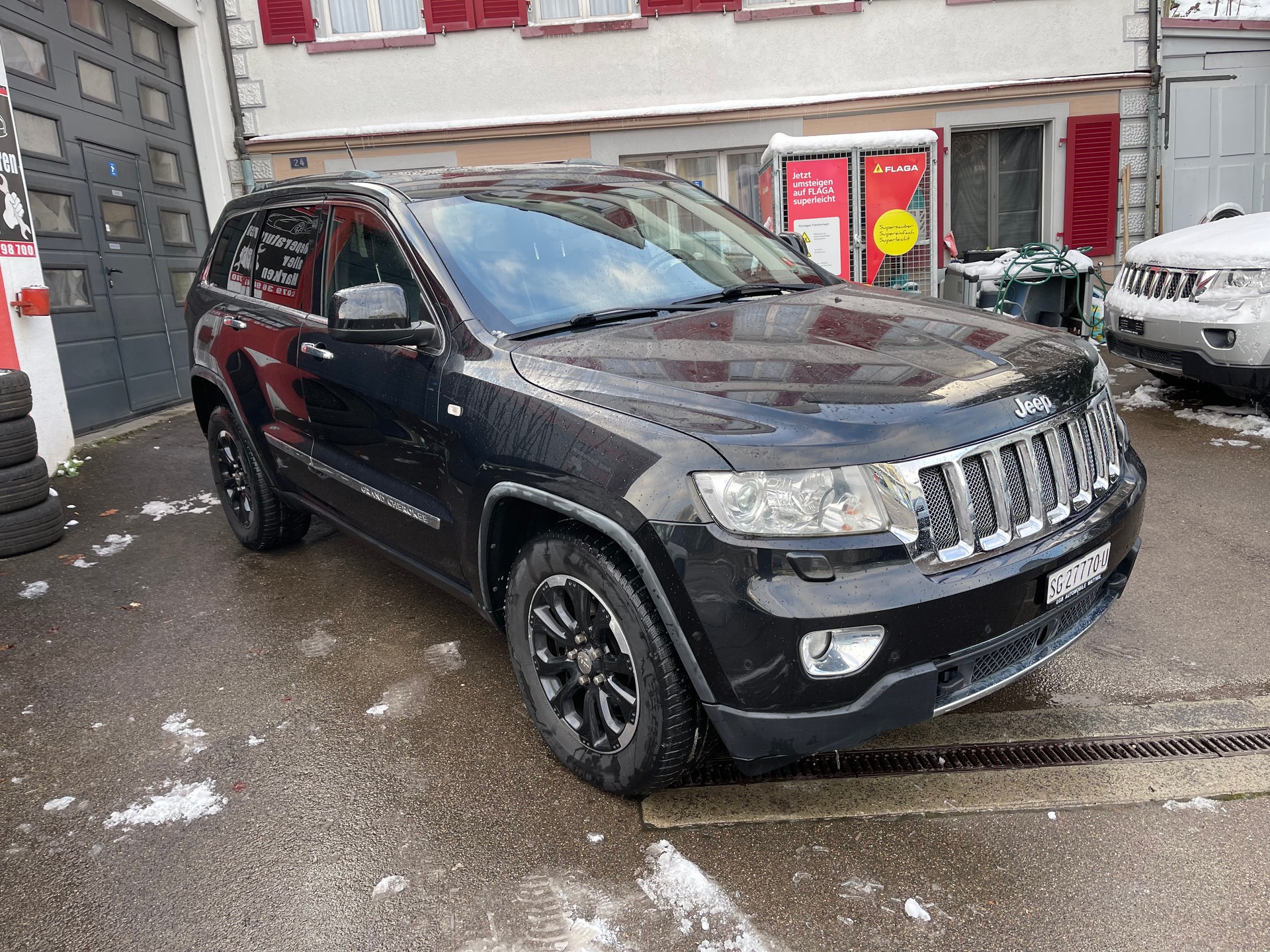 JEEP Grand Cherokee 3.0 CRD Overland Automatic-image-1