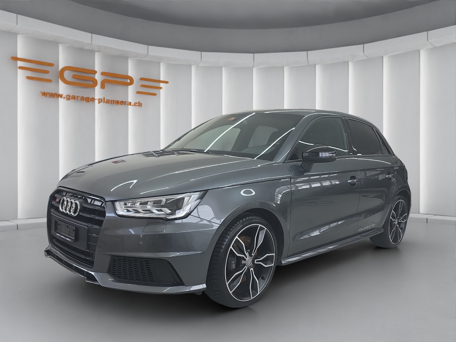 AUDI S1 Sportback 2.0 TFSI quattro-image-0