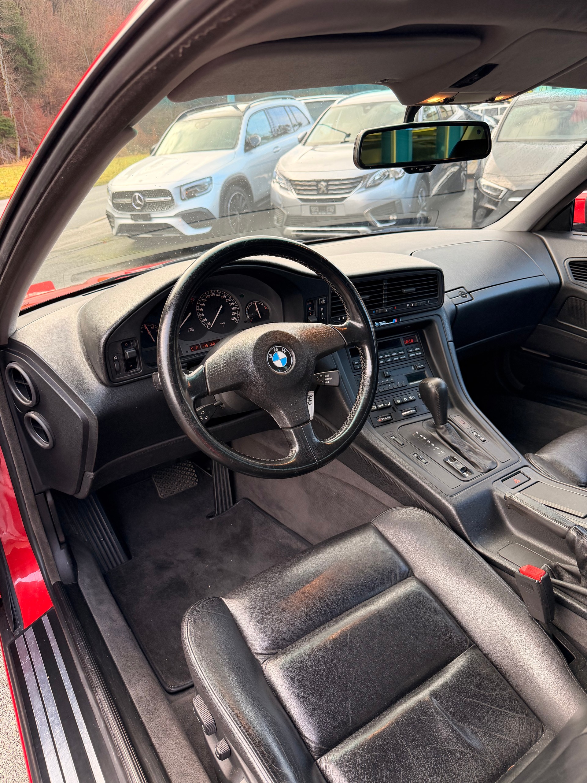 BMW 850i A-image-6