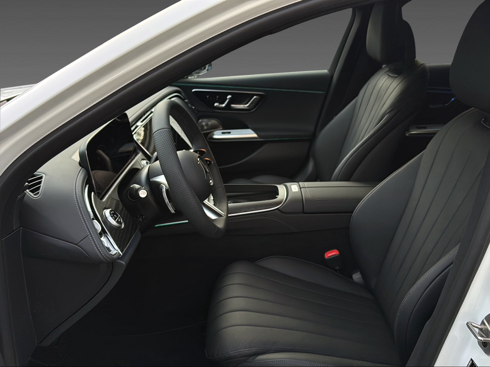 MERCEDES-BENZ E 220 d 4Matic T-Modell-image-10