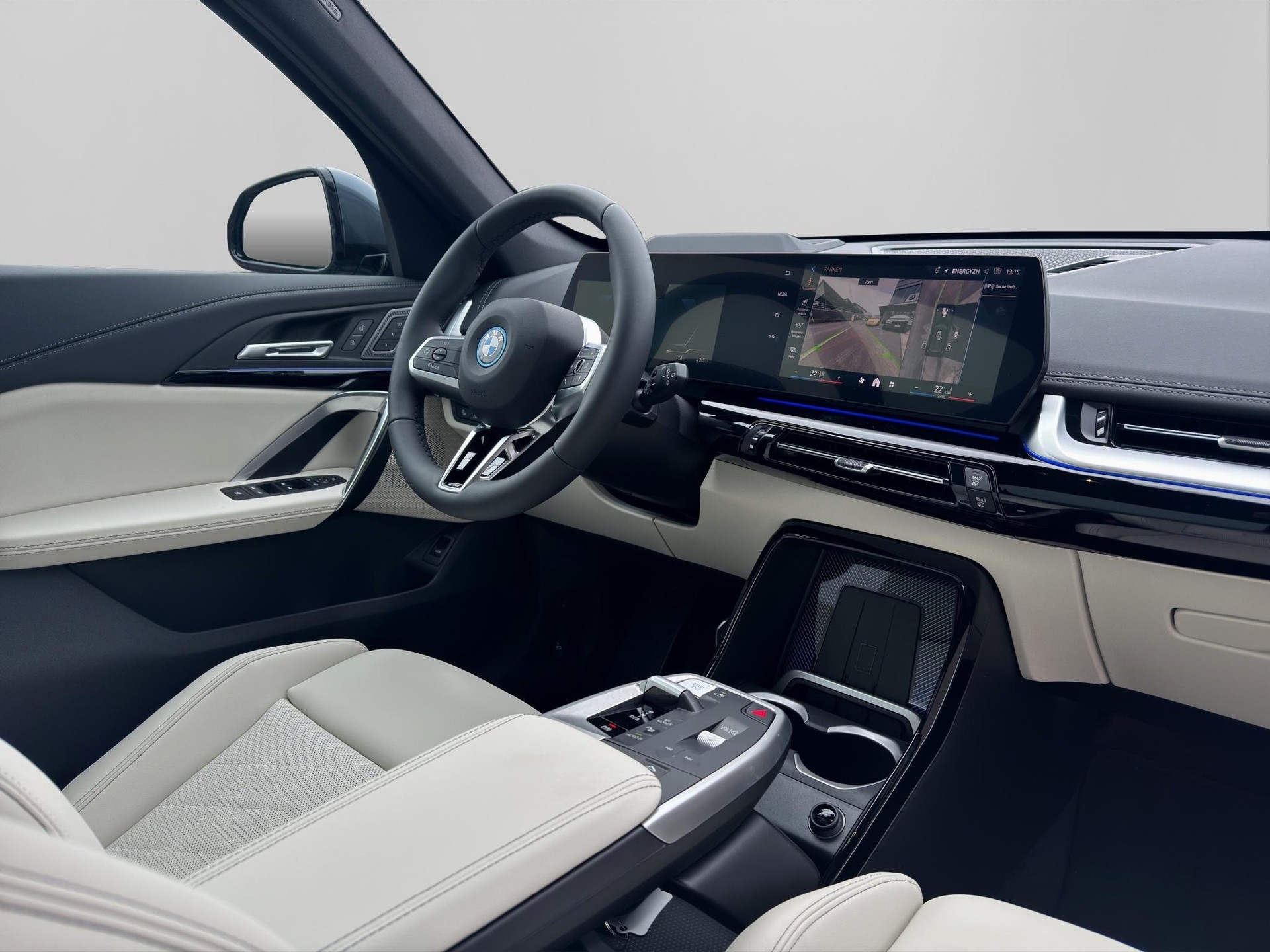 BMW iX1 30 xDrive M Sport Pro-image-13