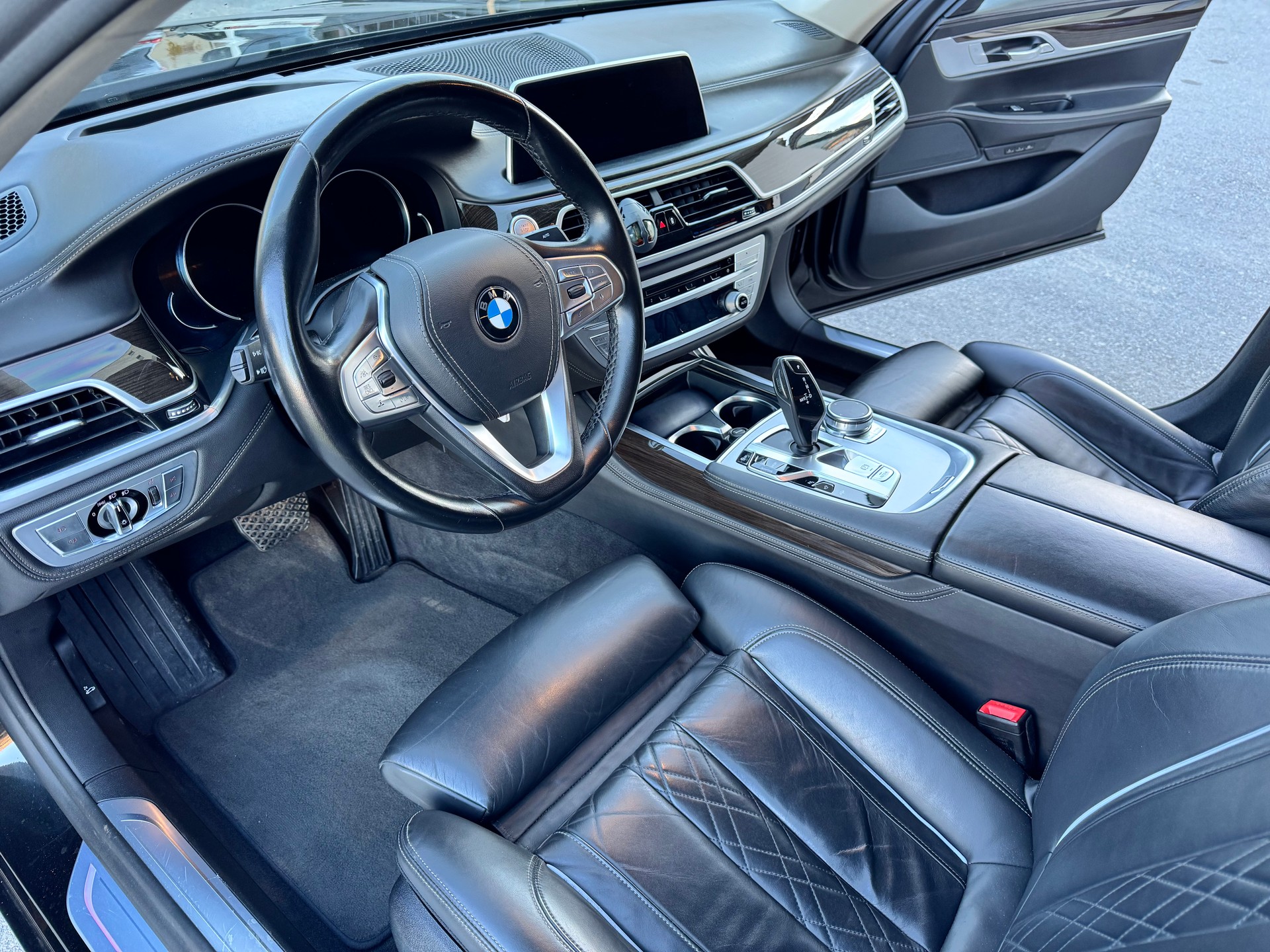 BMW 730d xDrive Steptronic-image-8