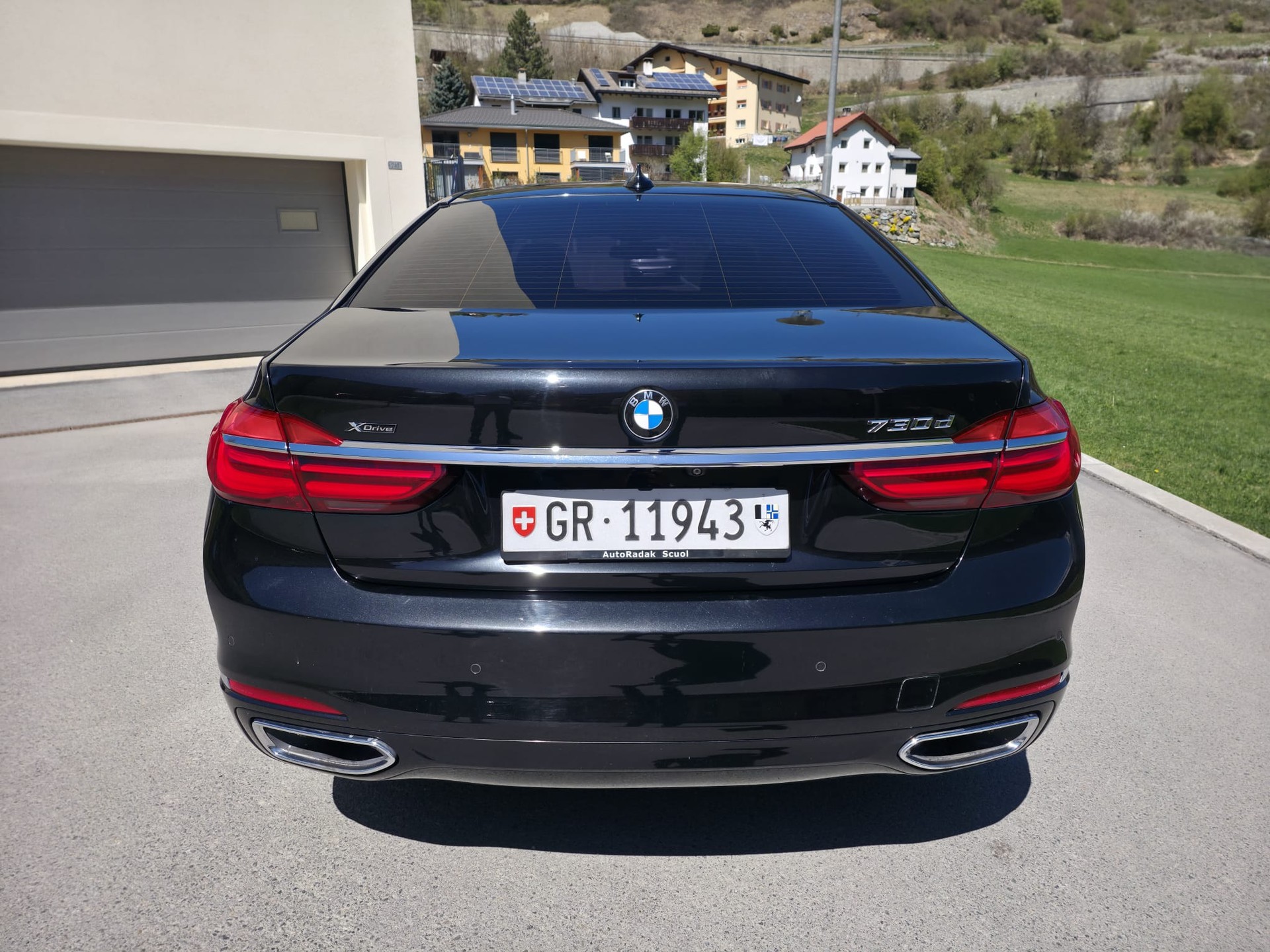 BMW 730d xDrive Steptronic-image-4