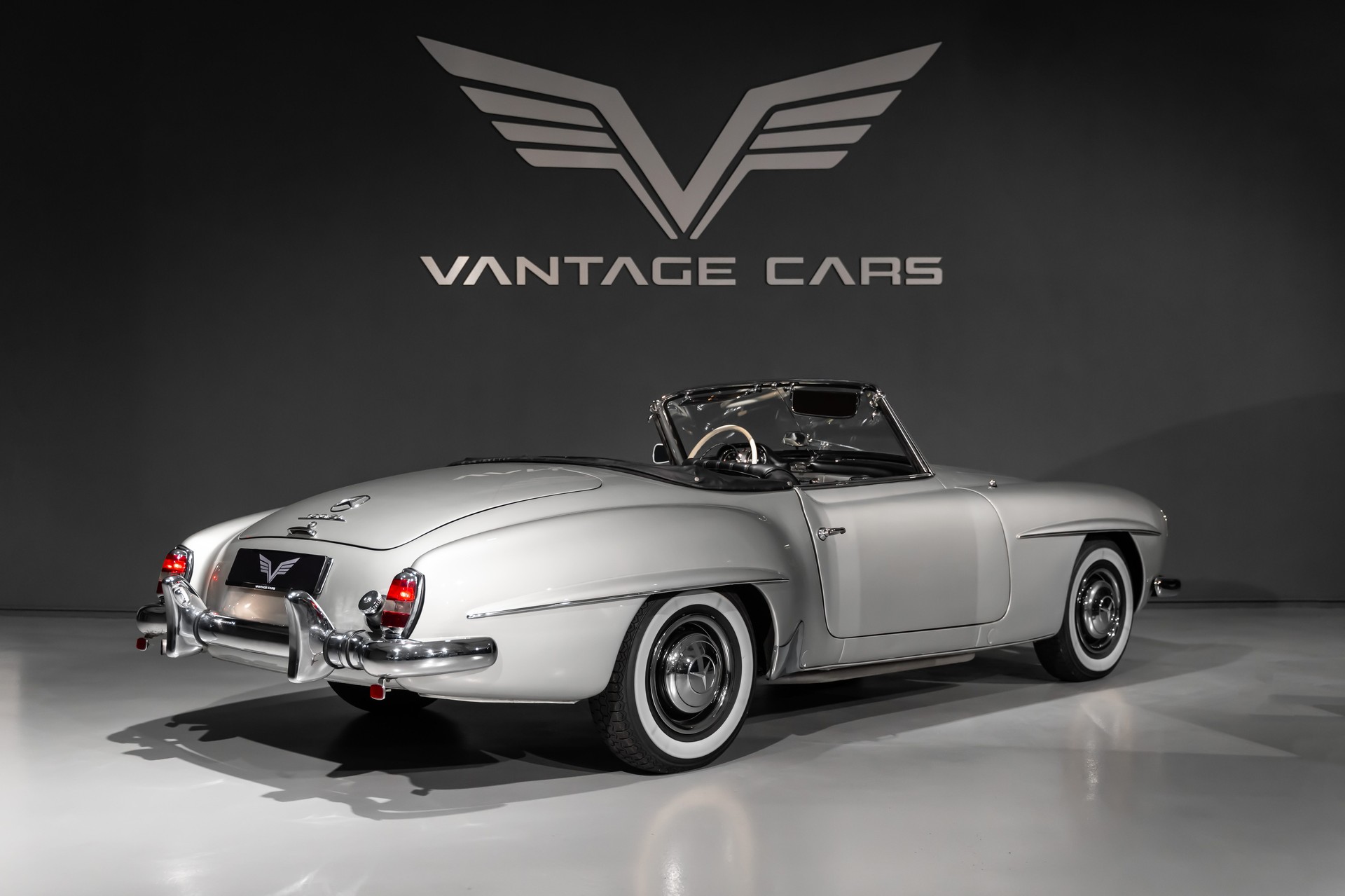 MERCEDES-BENZ 190 SL-image-7