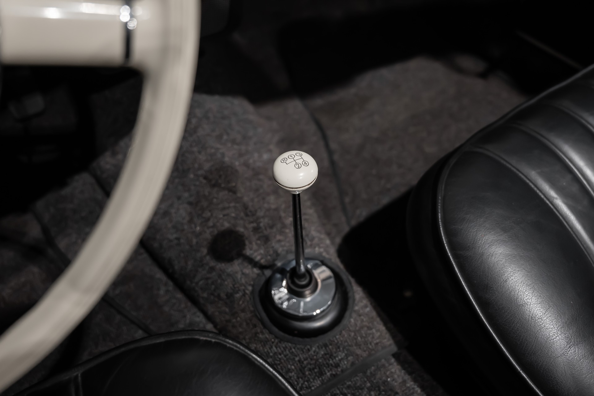 MERCEDES-BENZ 190 SL-image-17