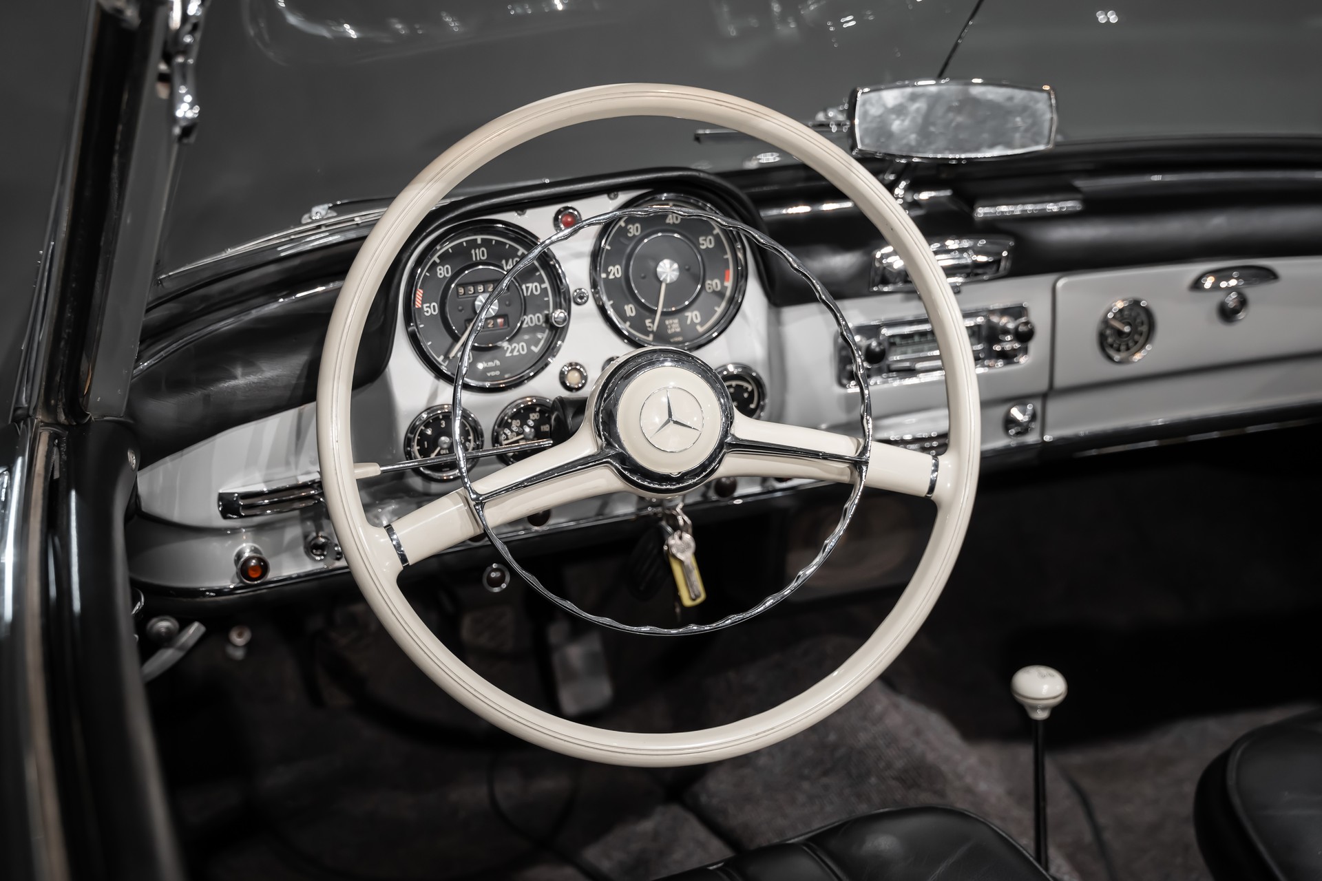 MERCEDES-BENZ 190 SL-image-16