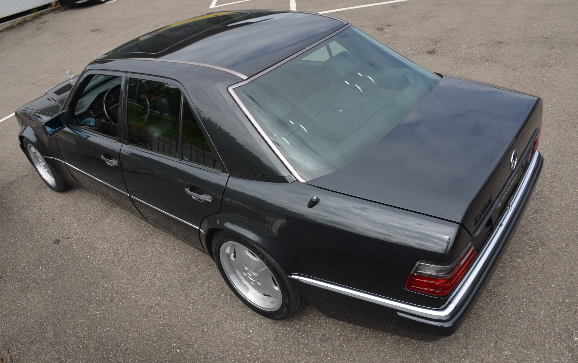 MERCEDES-BENZ 500 E Automatic-image-12