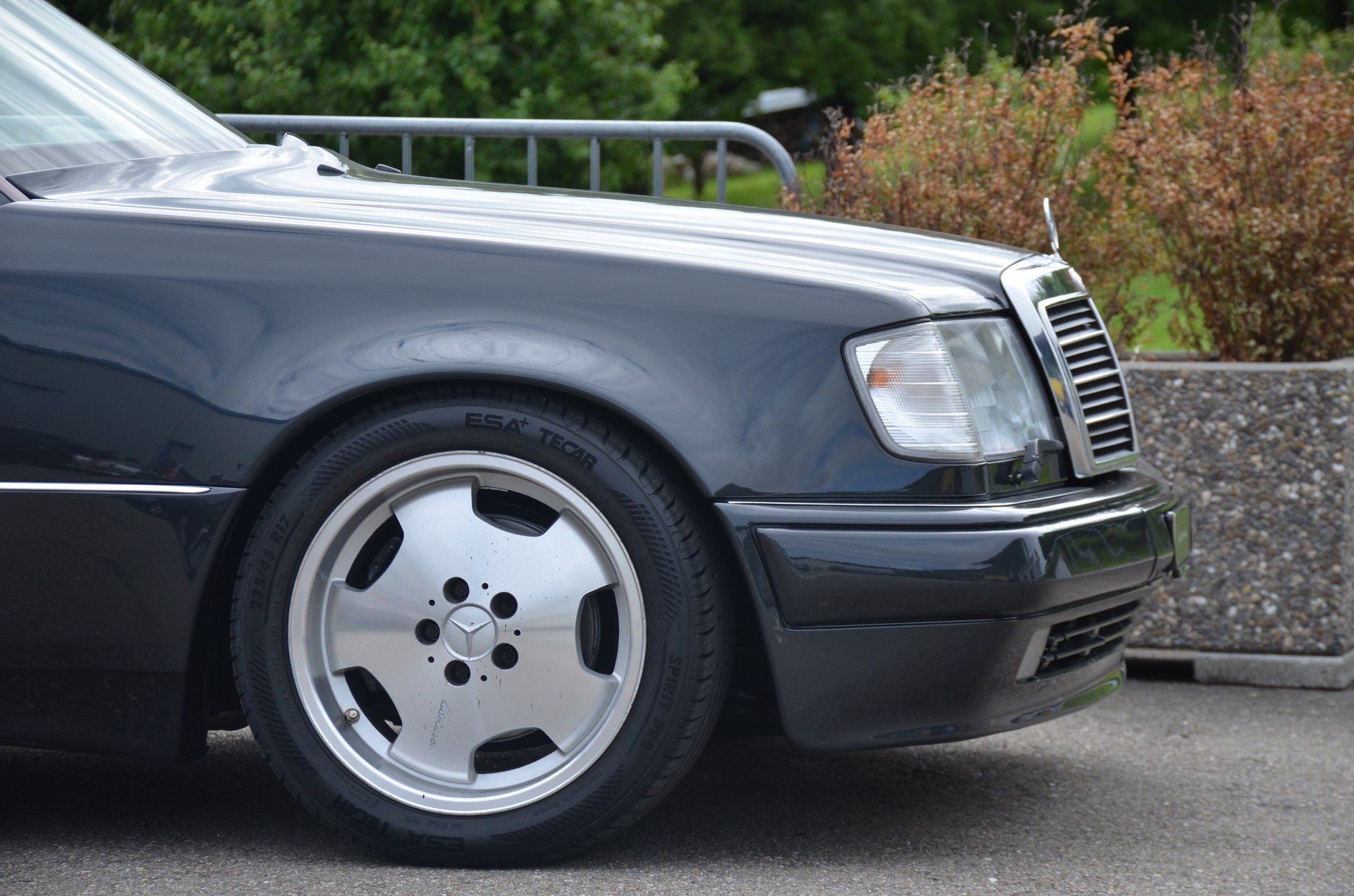 MERCEDES-BENZ 500 E Automatic-image-8
