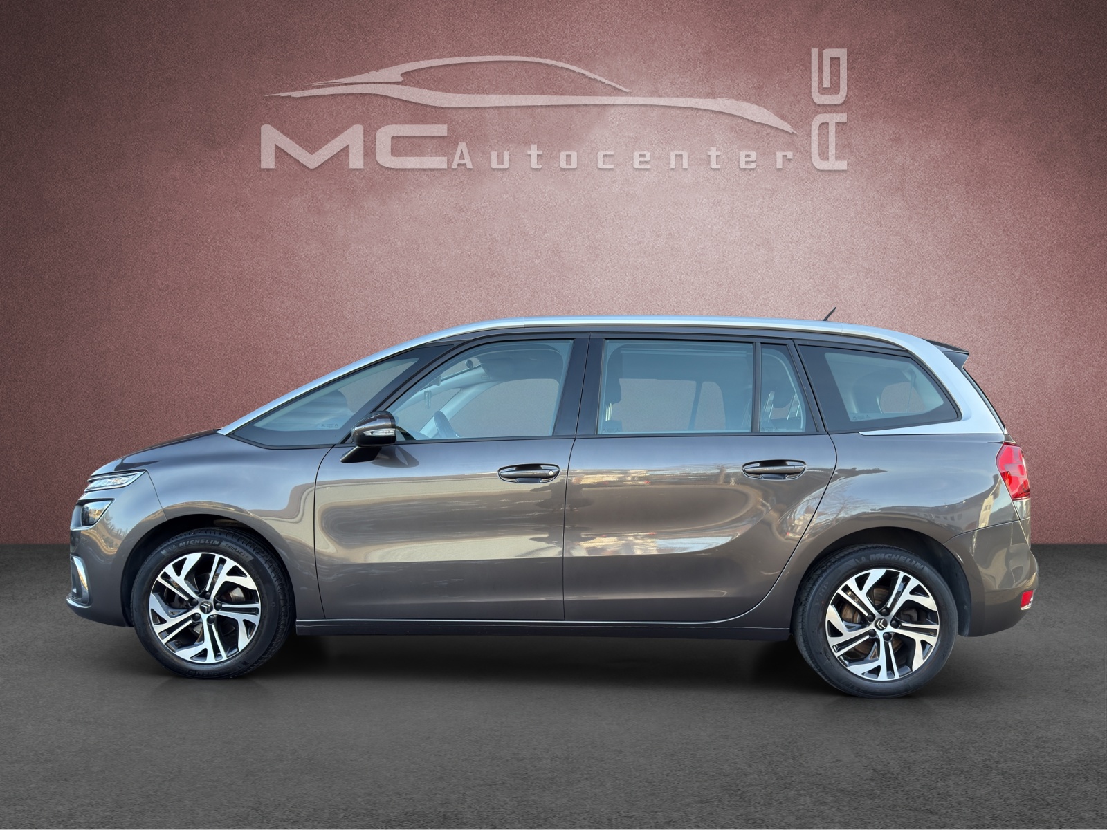 CITROEN Grand C4 Picasso 1.2 Pure Tech Feel Edition-image-1