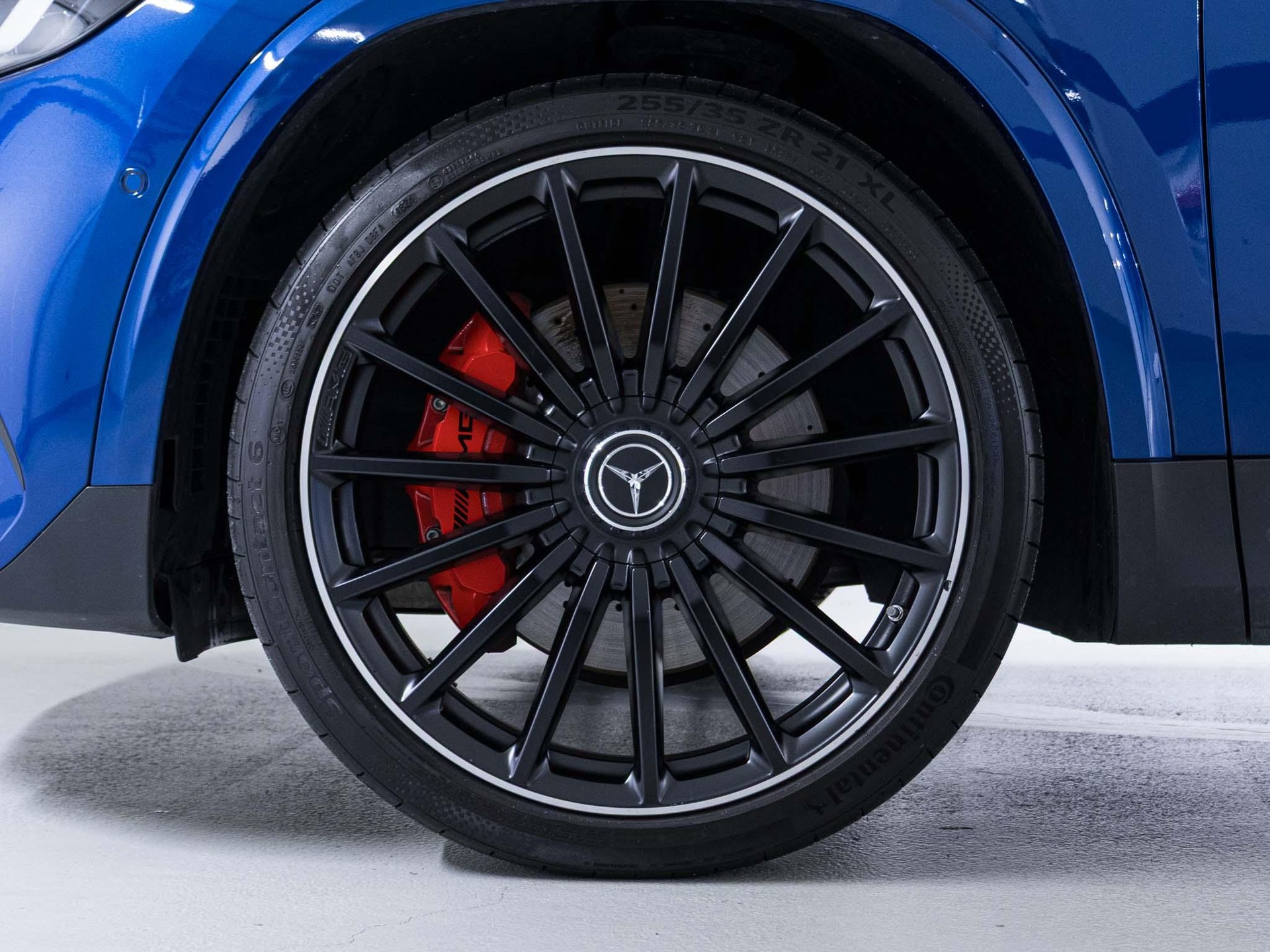 MERCEDES-BENZ GLA 35 AMG 4MATIC-image-14
